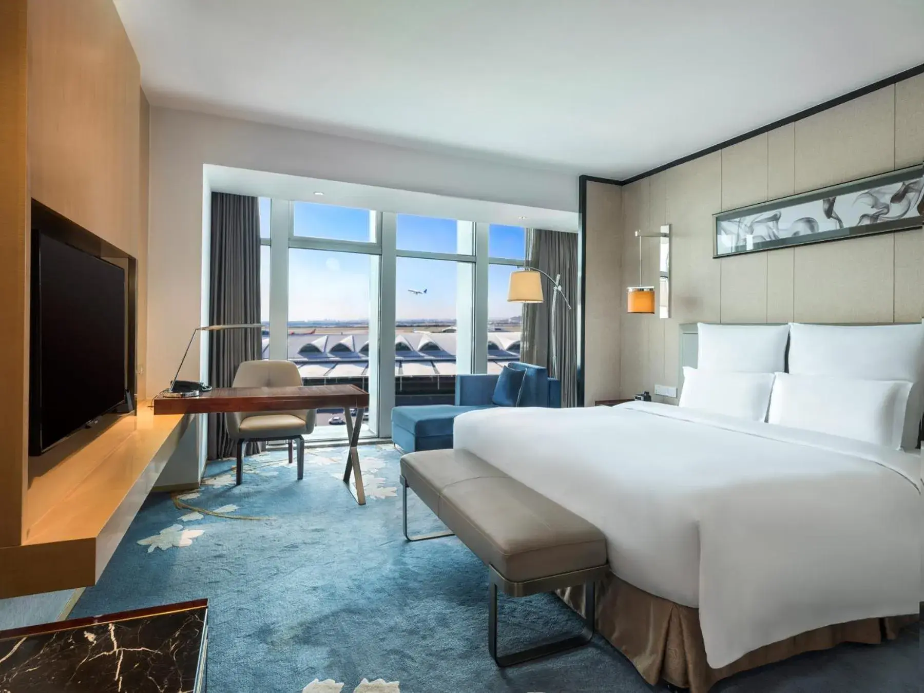 Bedroom, Bed in Pullman Guangzhou Baiyun Airport - Free Shuttle Bus & Official Registration Agency during Canton Fair Bedroom, Bed in Pullman Guangzhou Baiyun Airport - Free Shuttle Bus & Official Registration Agency during Canton Fair