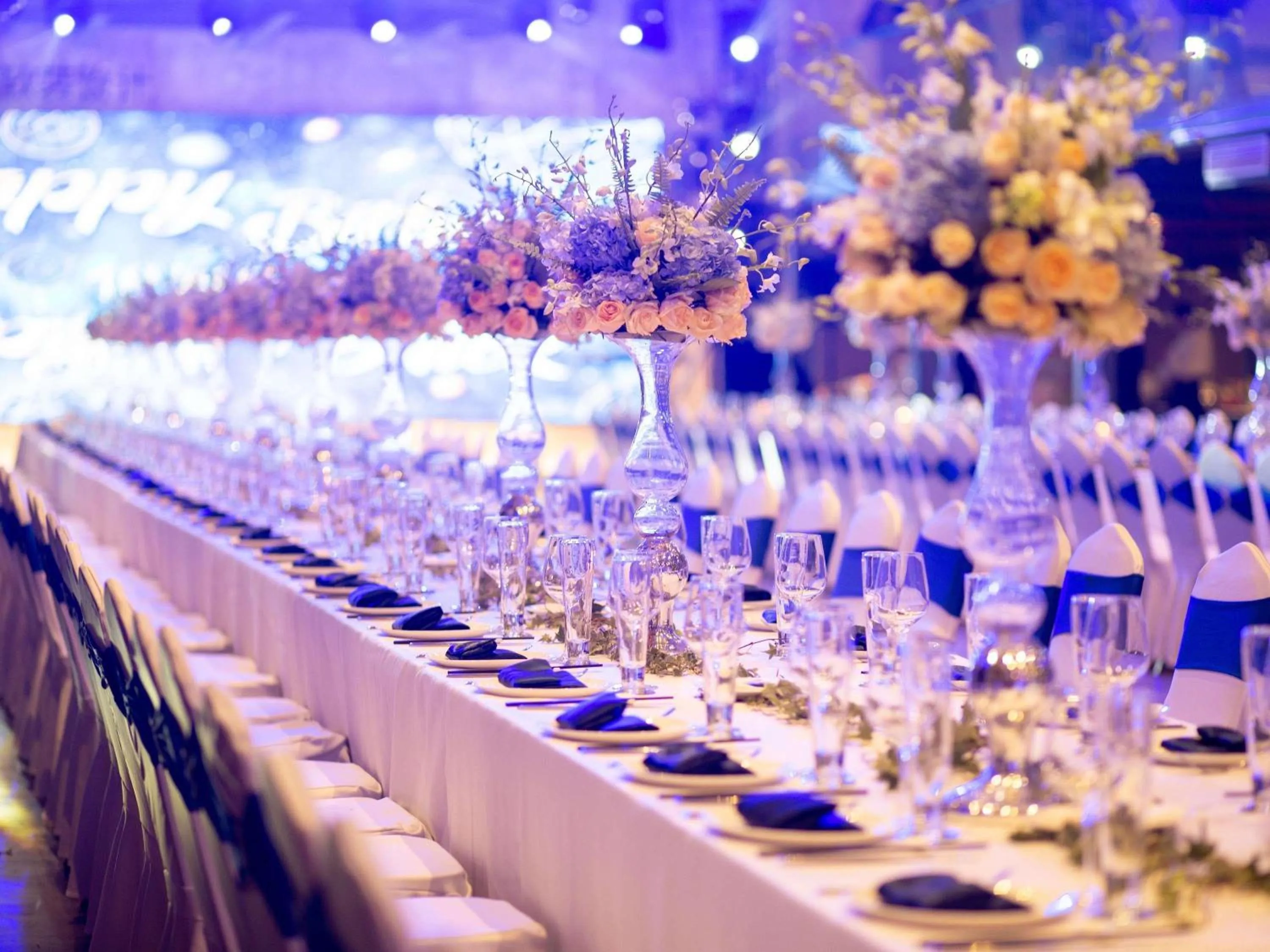 wedding in Pullman Guangzhou Baiyun Airport - Free Shuttle Bus & Official Registration Agency during Canton Fair