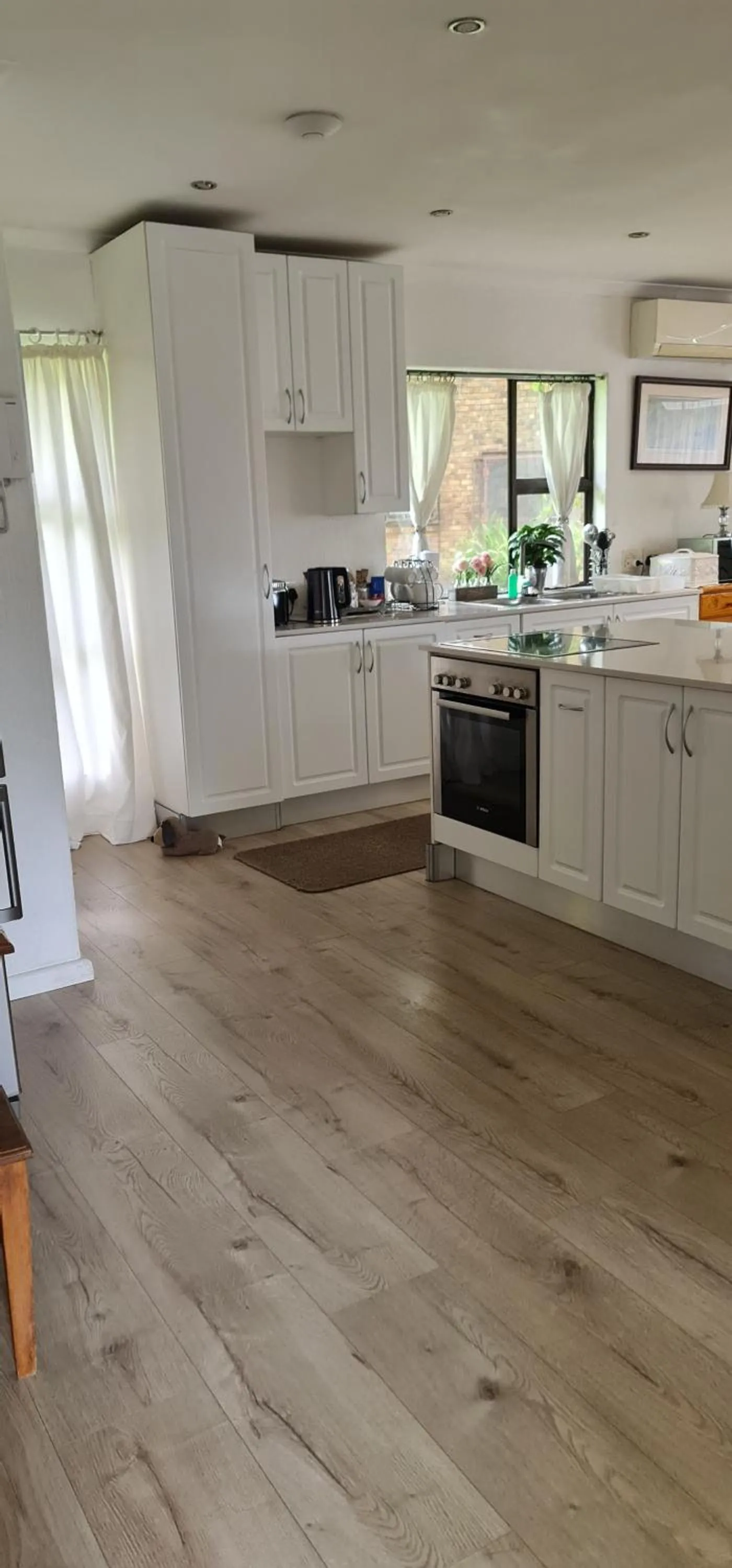 Waybury Cottage - a cozy home from home !