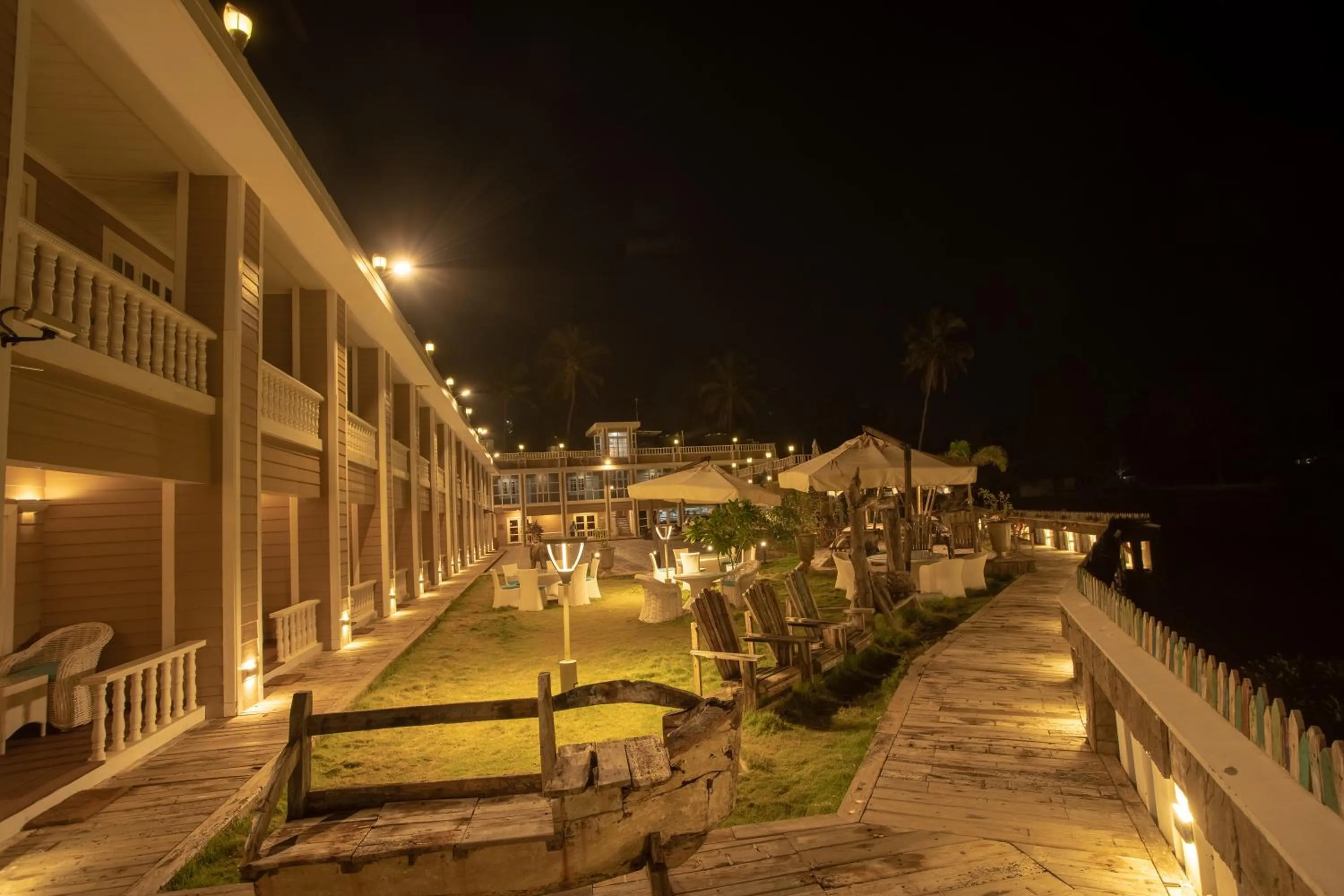 Property building in State Beach Resort And Spa