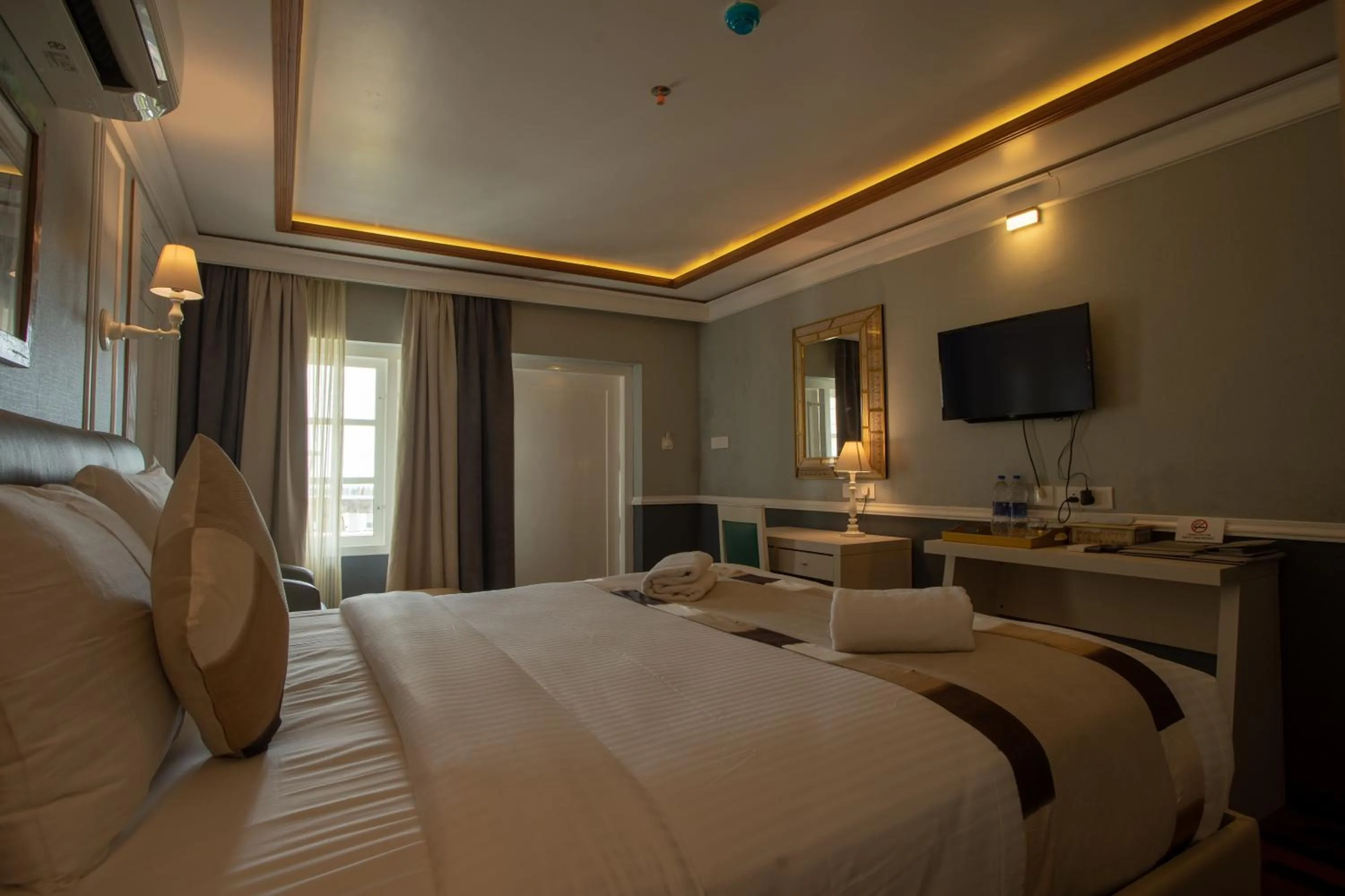 TV and multimedia, Bed in State Beach Resort And Spa