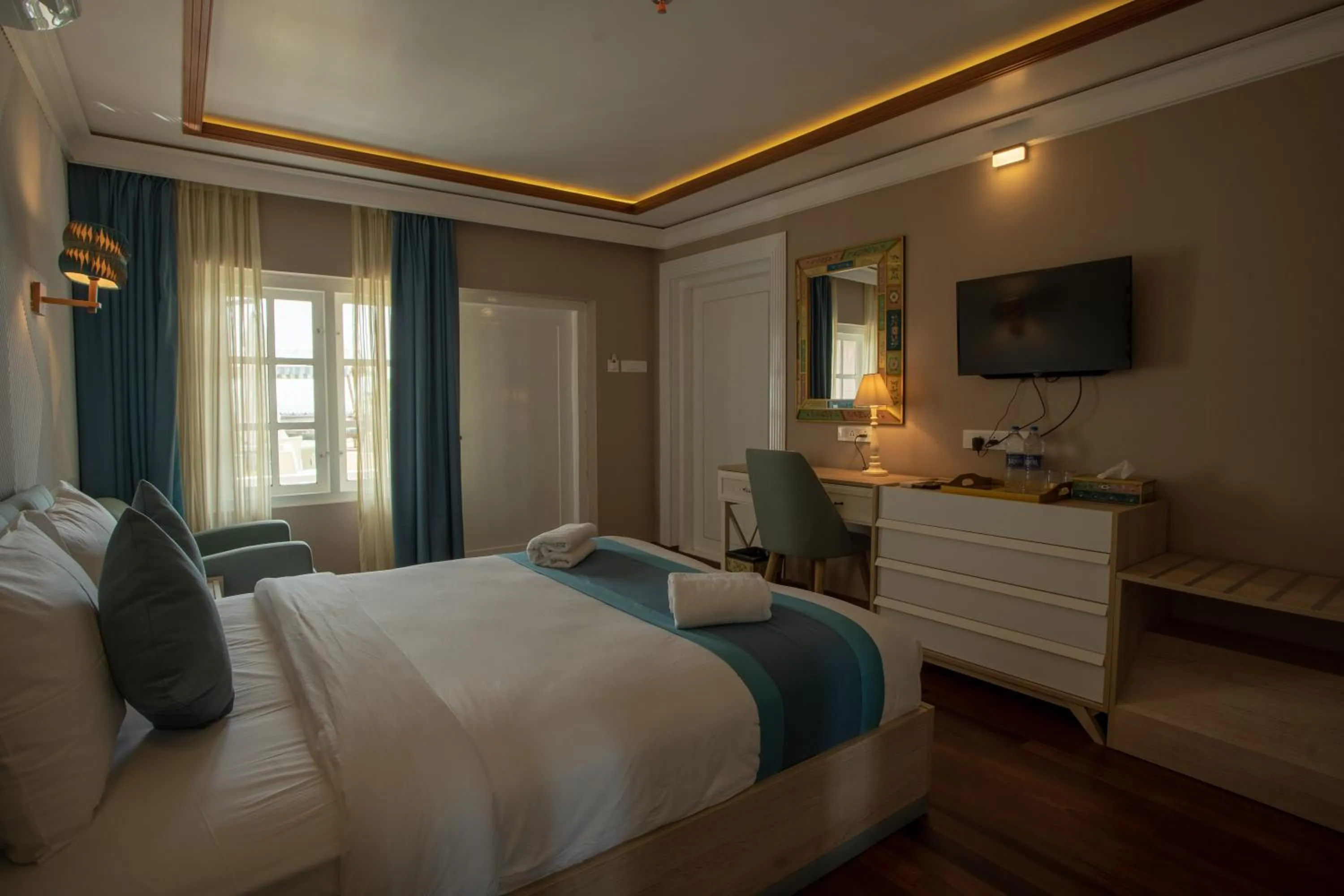 Bed in State Beach Resort And Spa