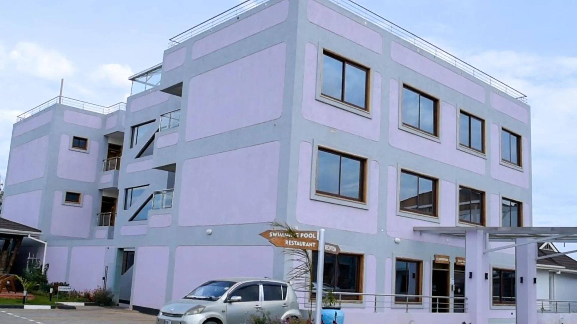 Property building in Esiankiki Resort & Spa - Nanyuki