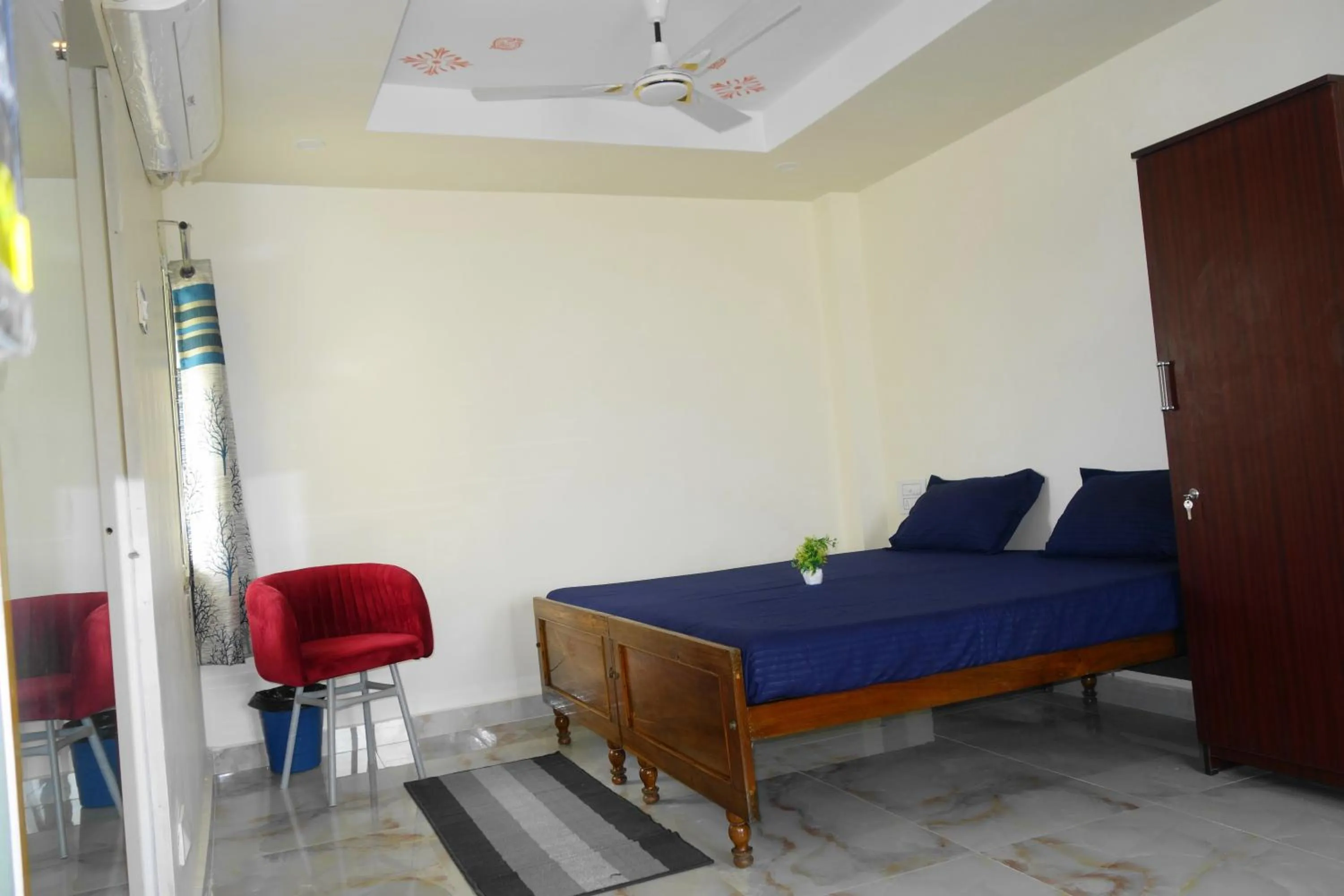 Bed in Hotel HCB (Hemo Chandra Bhawan)