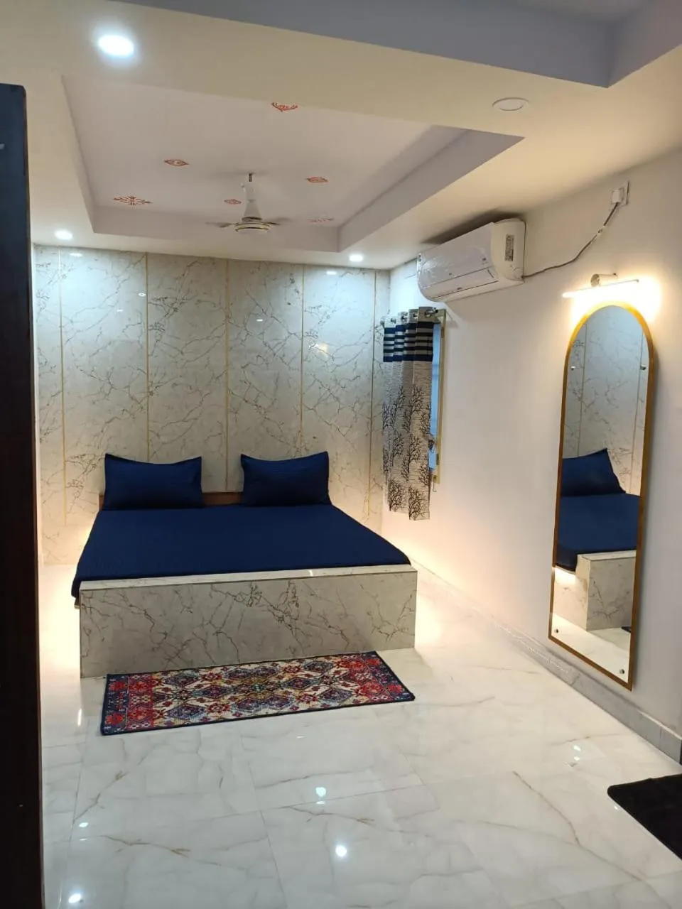 Bedroom, Bed in Hotel HCB (Hemo Chandra Bhawan)
