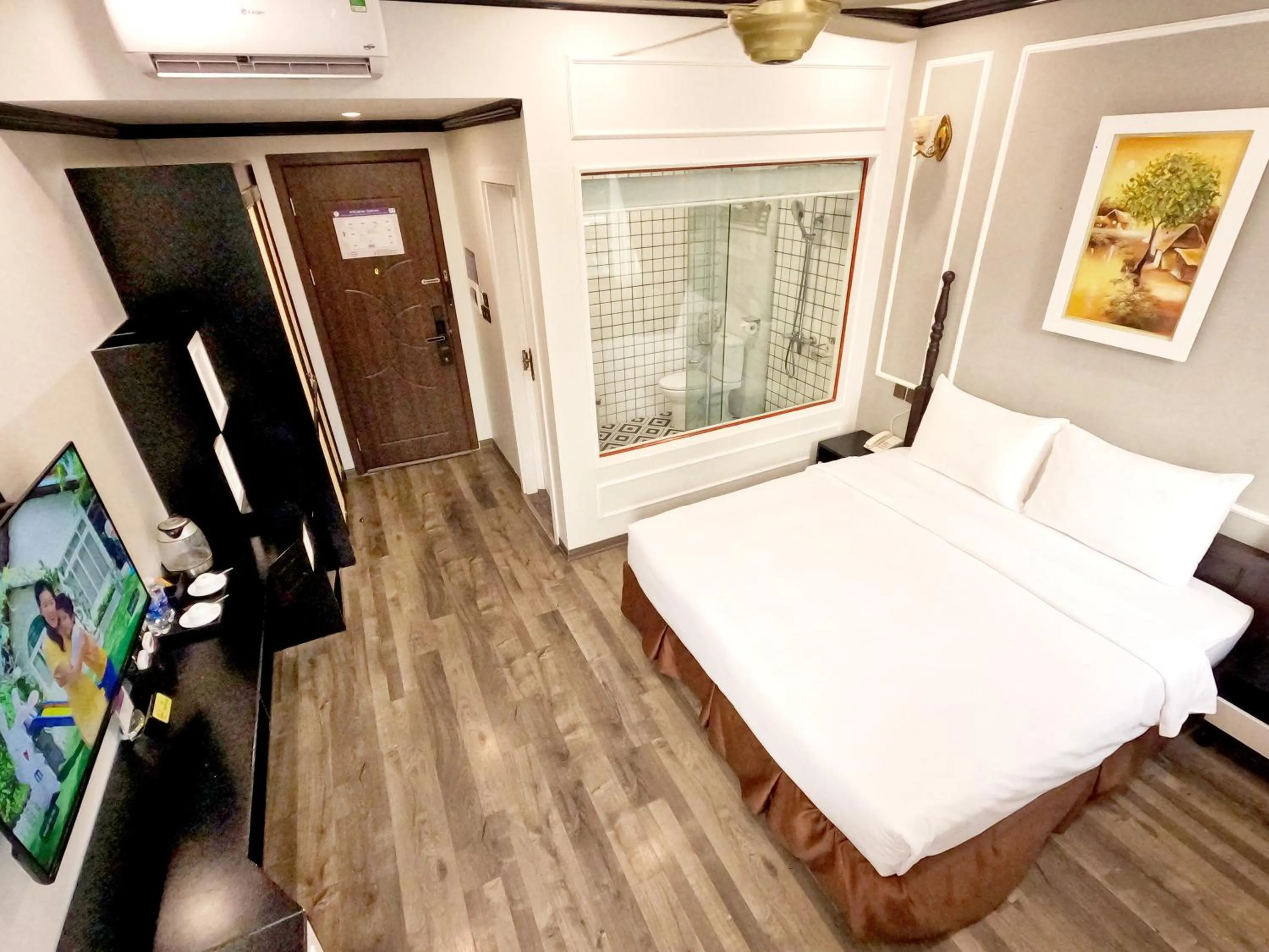 Bed in Halong Lavender Hotel