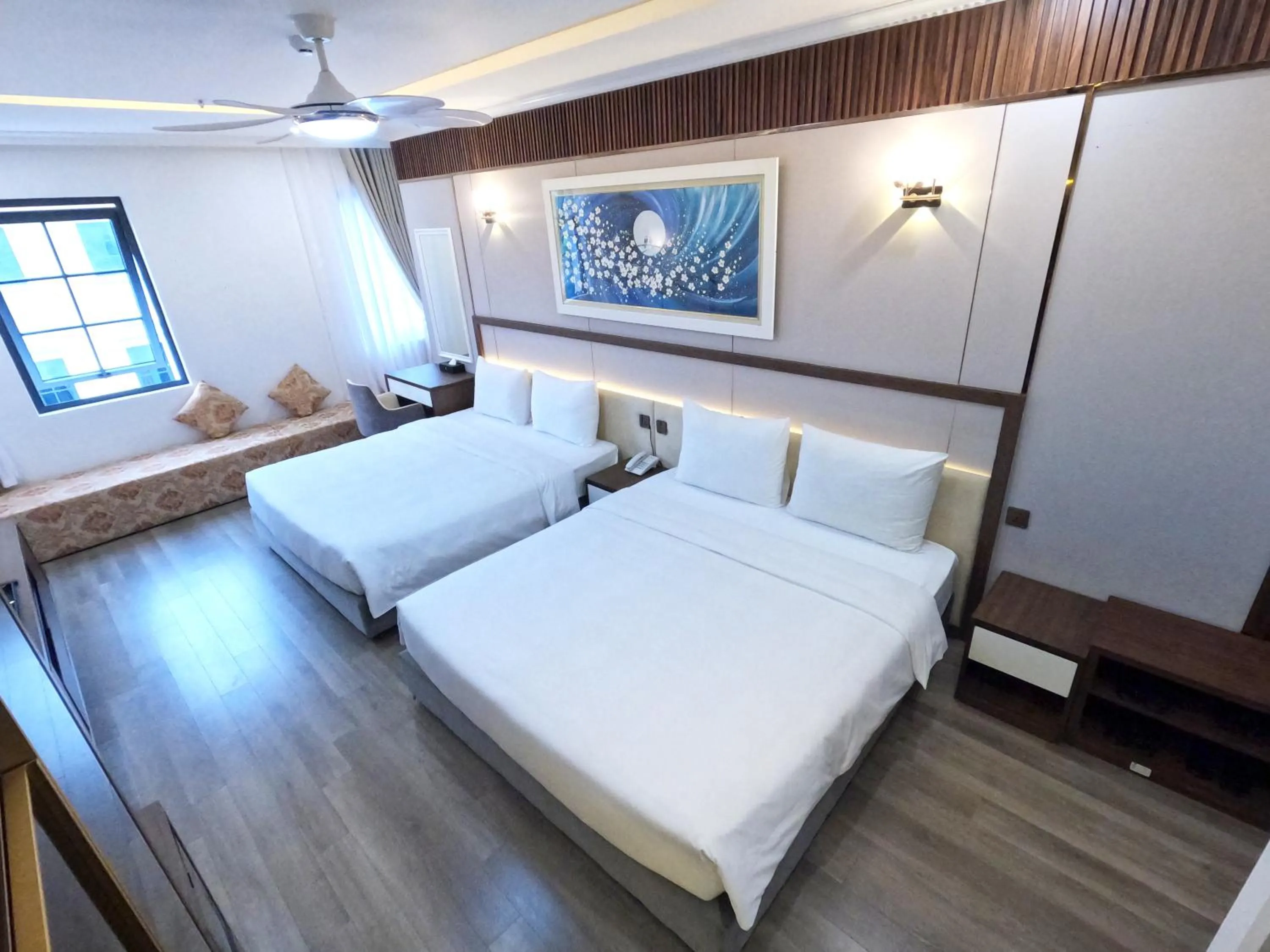 Bed in Halong Lavender Hotel