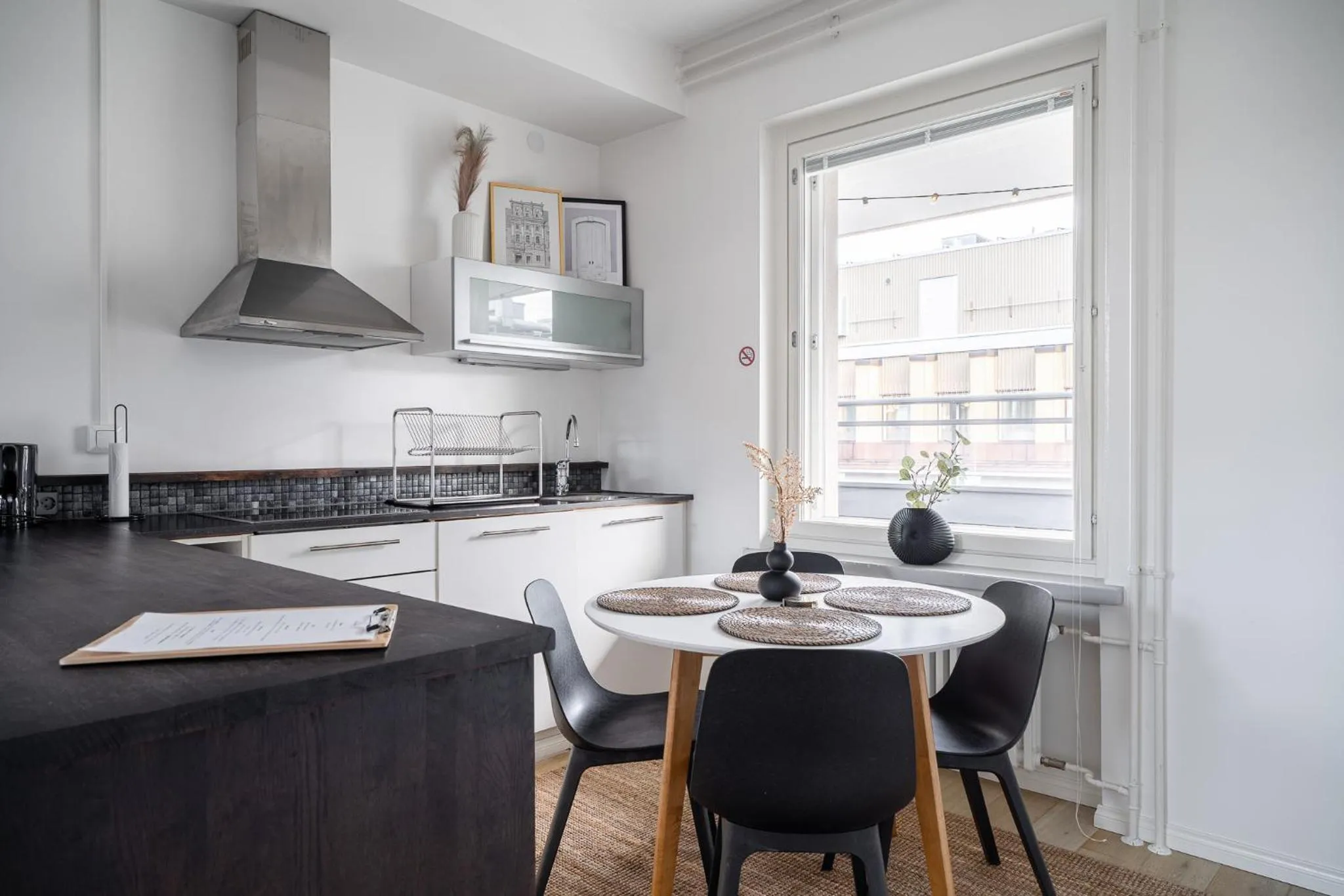 1BR Penthouse with Sauna & Rooftop Terrace