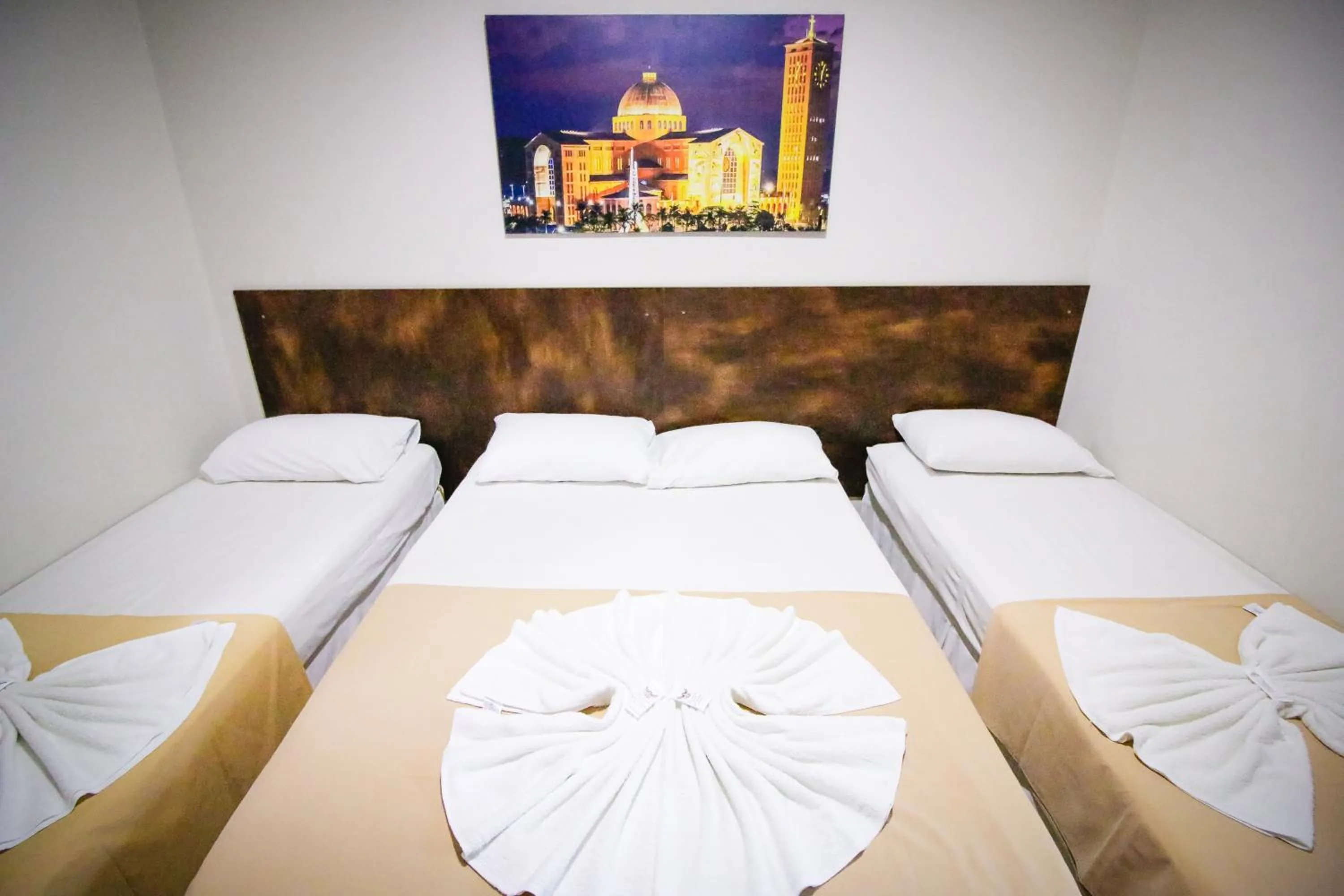 Bedroom, Bed in Hotel San Rafain