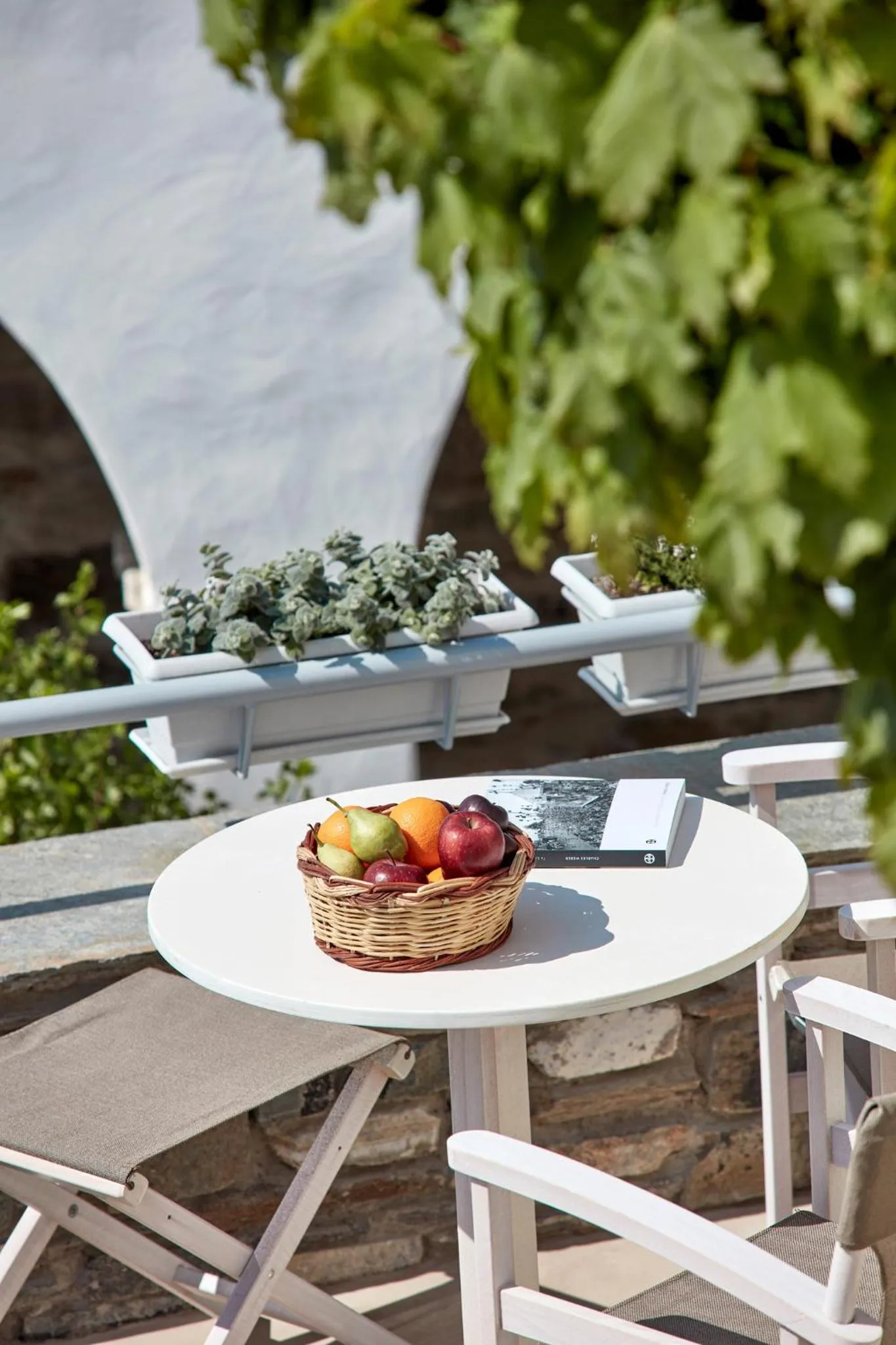 Balcony/Terrace in Crossroads Inn Traditional Lodging