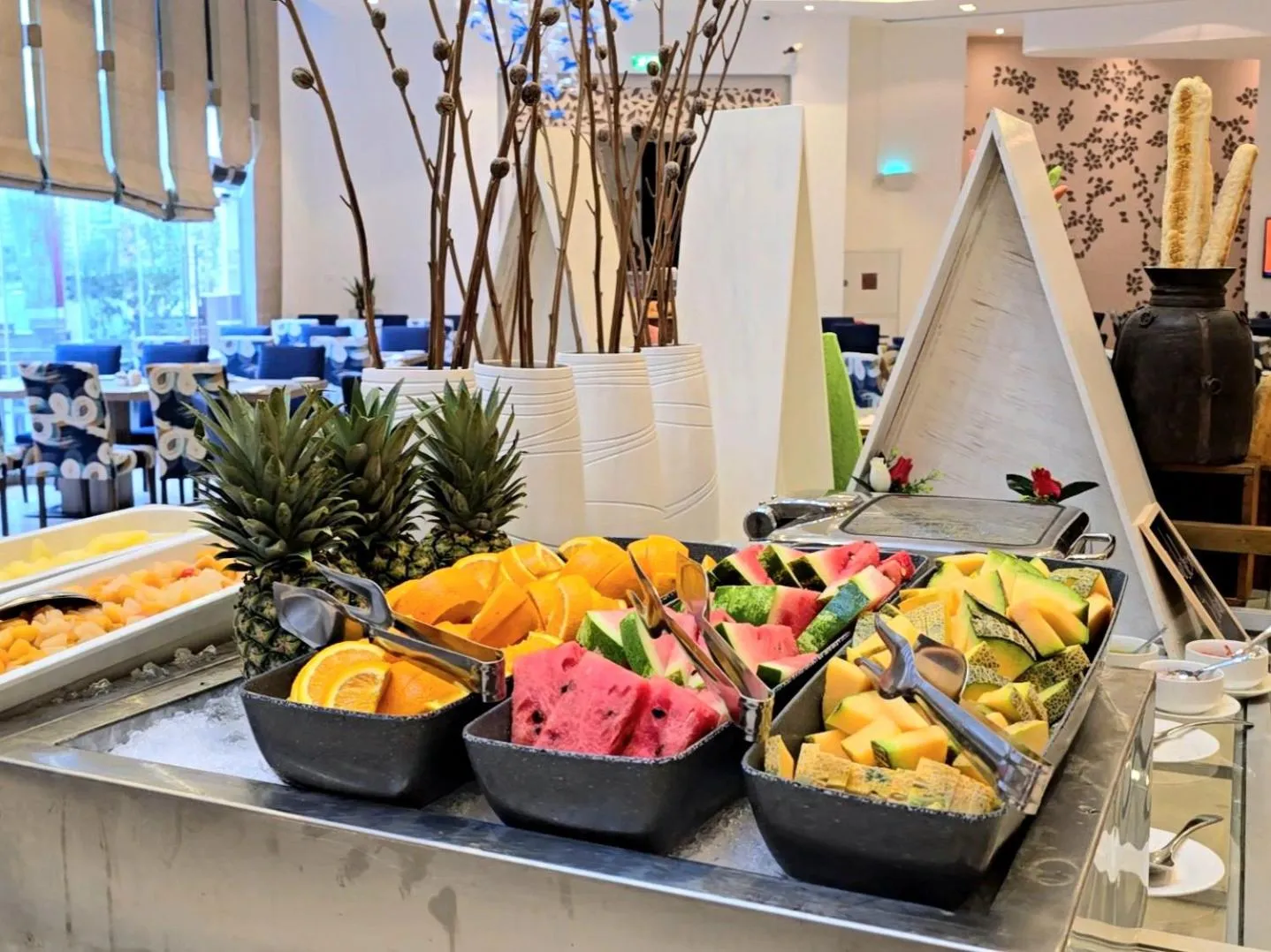 Breakfast in Copthorne Hotel Dubai