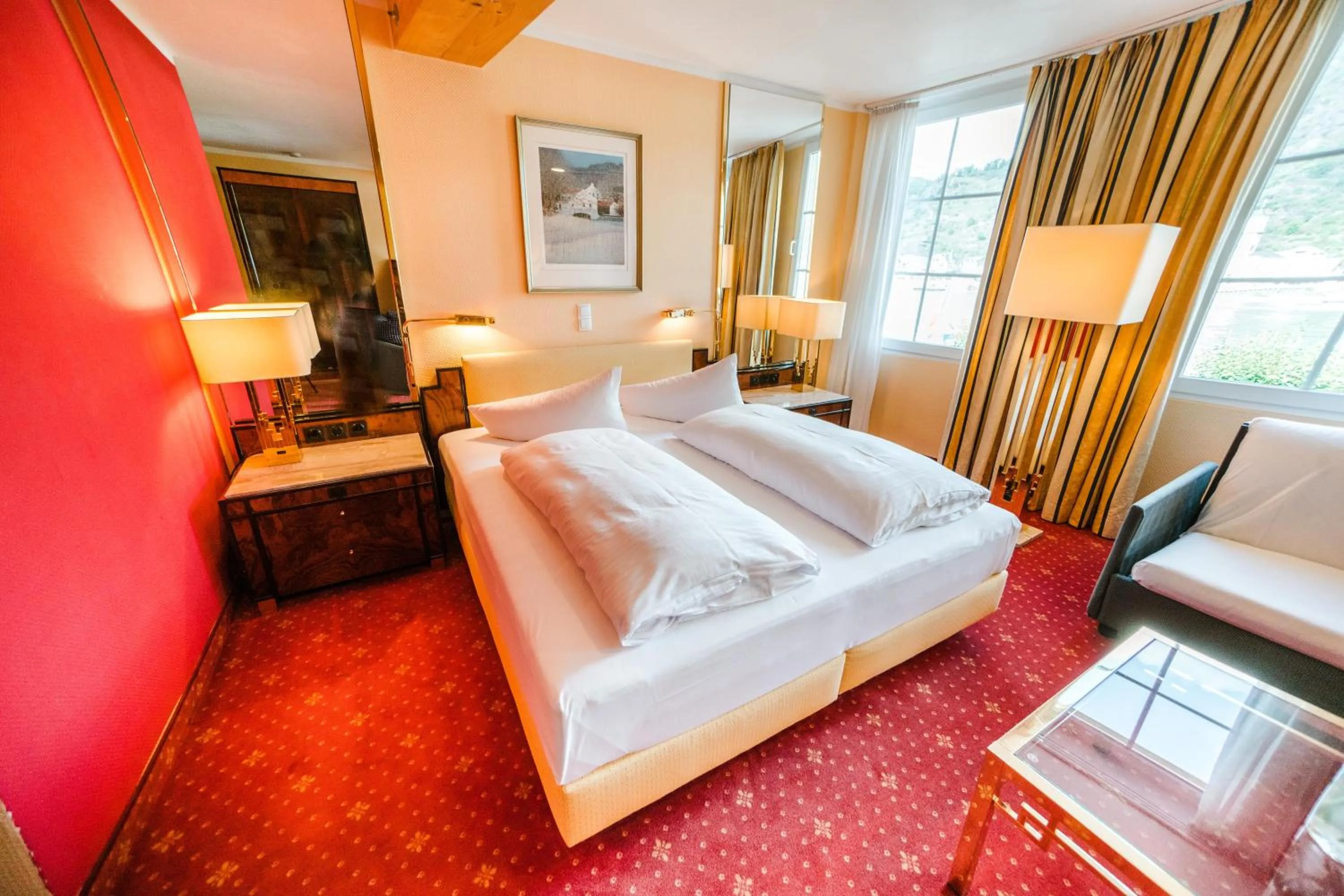 Bed in Hotel Rheinfels