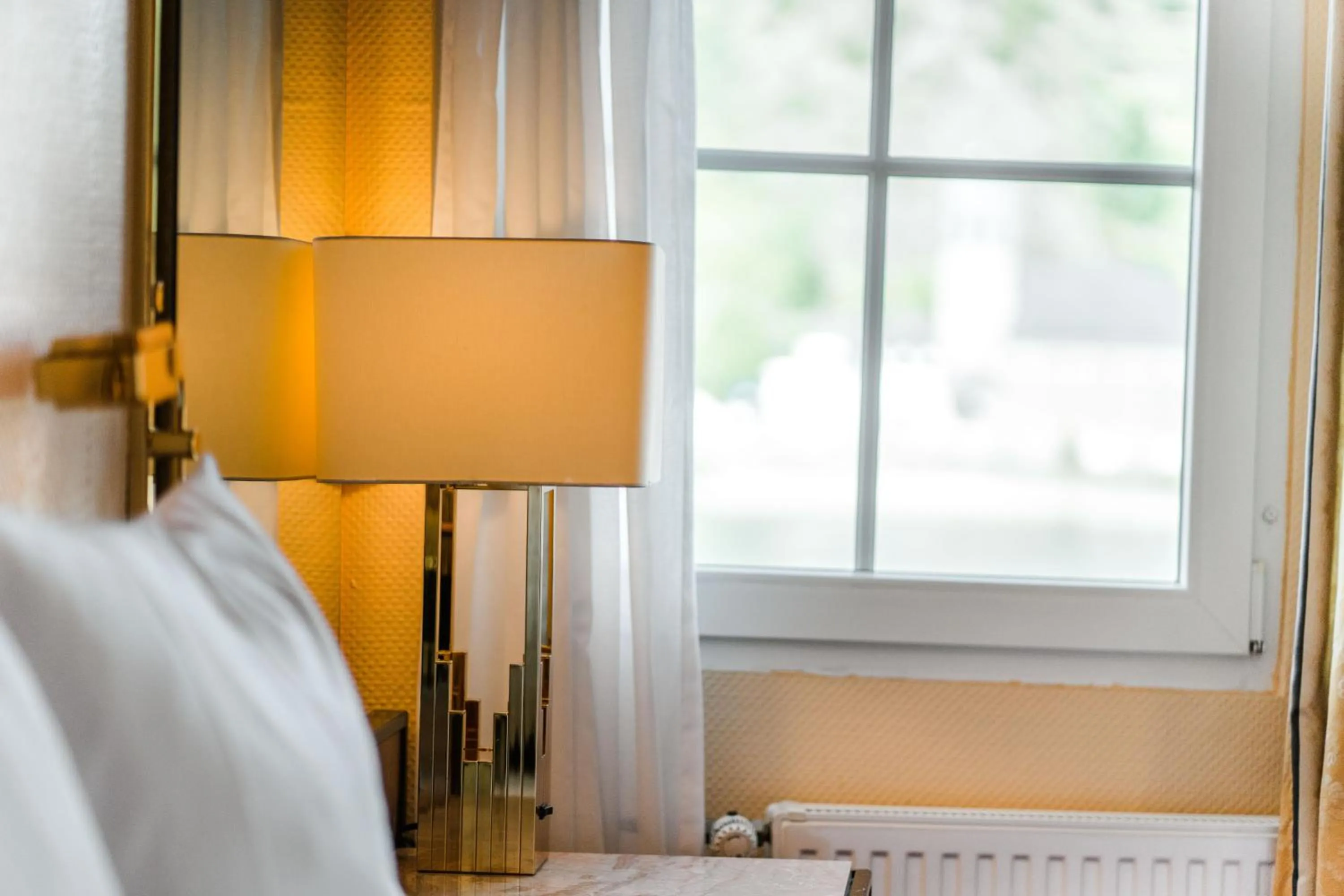 Bed in Hotel Rheinfels