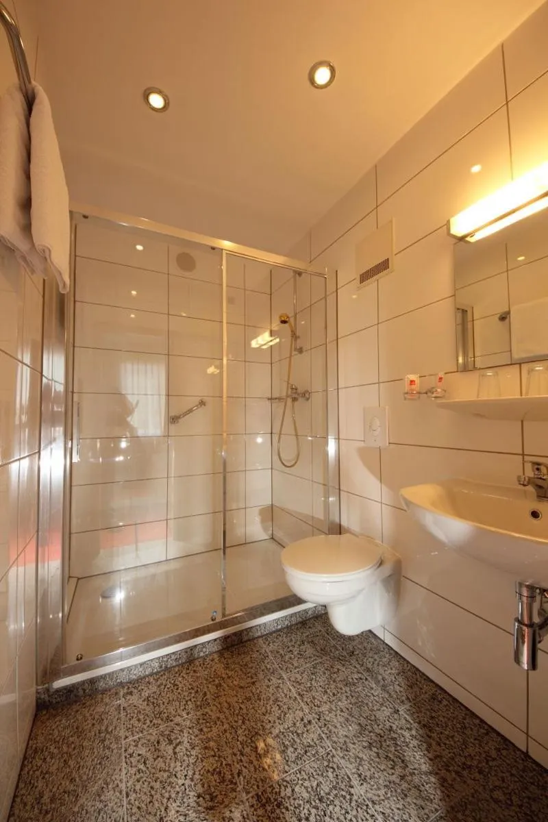 Bathroom in Hotel Rheinfels