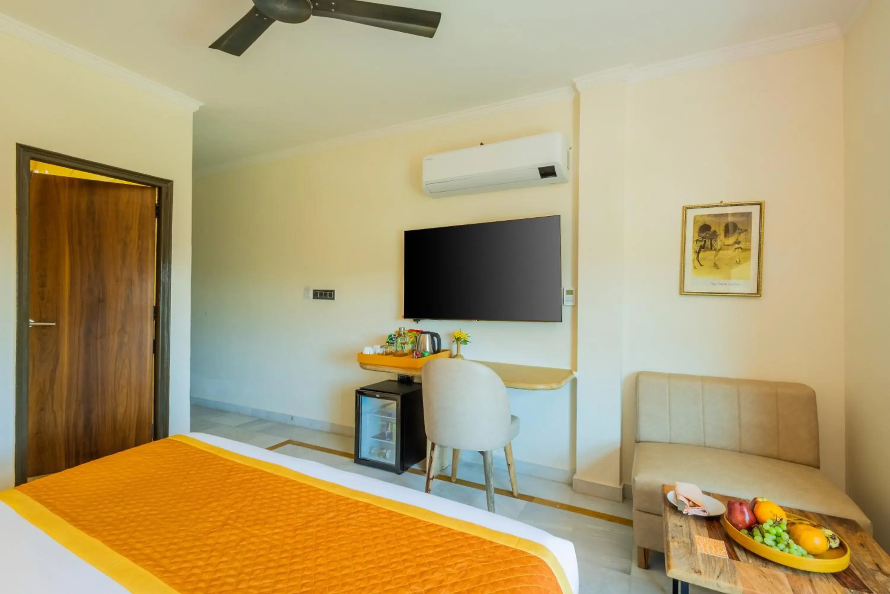 Deluxe Double Room (2 Adults + 1 Child) - single occupancy in Zone Connect by The Park Jaisalmer Deluxe Double Room (2 Adults + 1 Child) - single occupancy in Zone Connect by The Park Jaisalmer