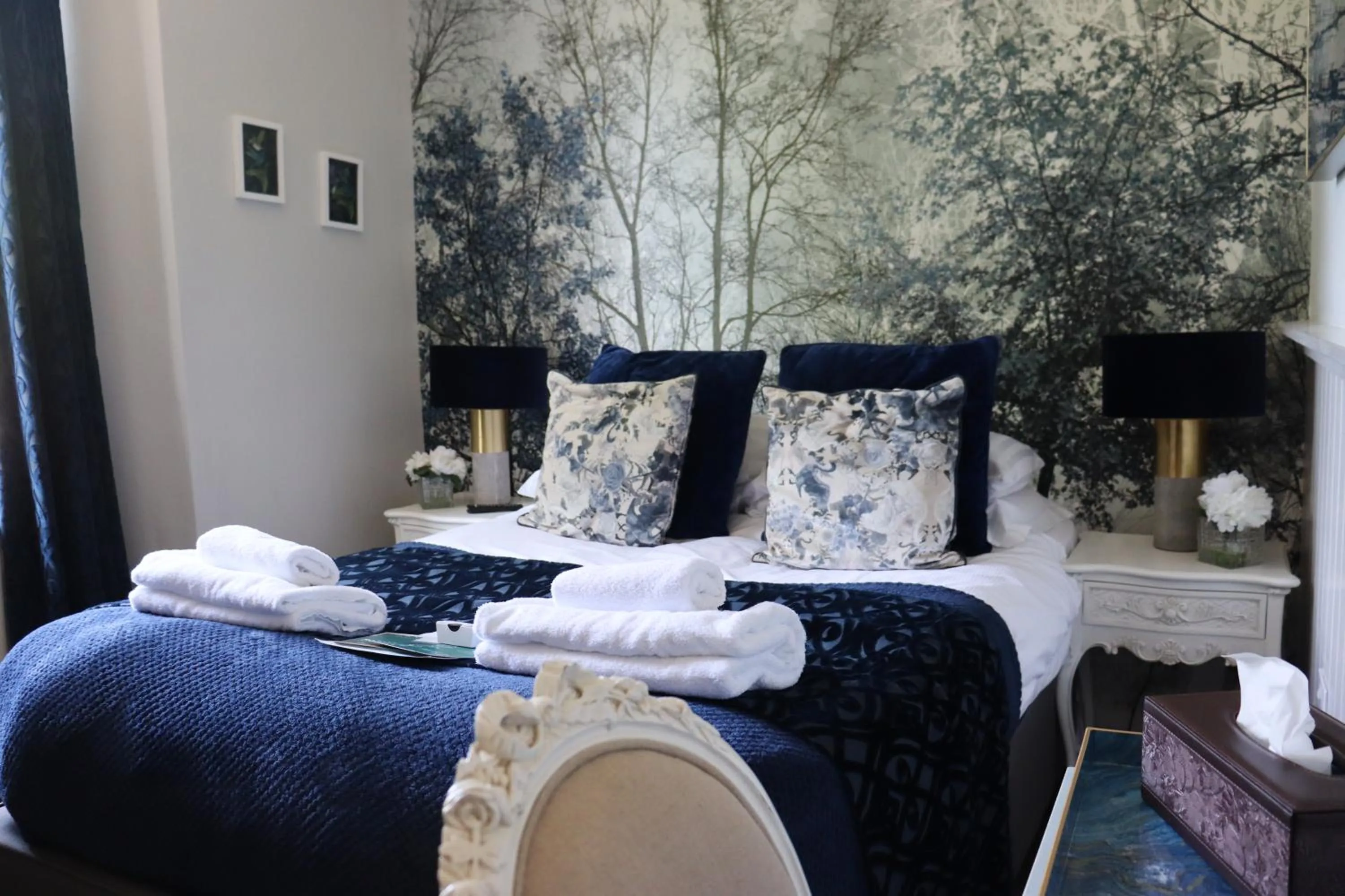 Bed in The Gateway Hotel