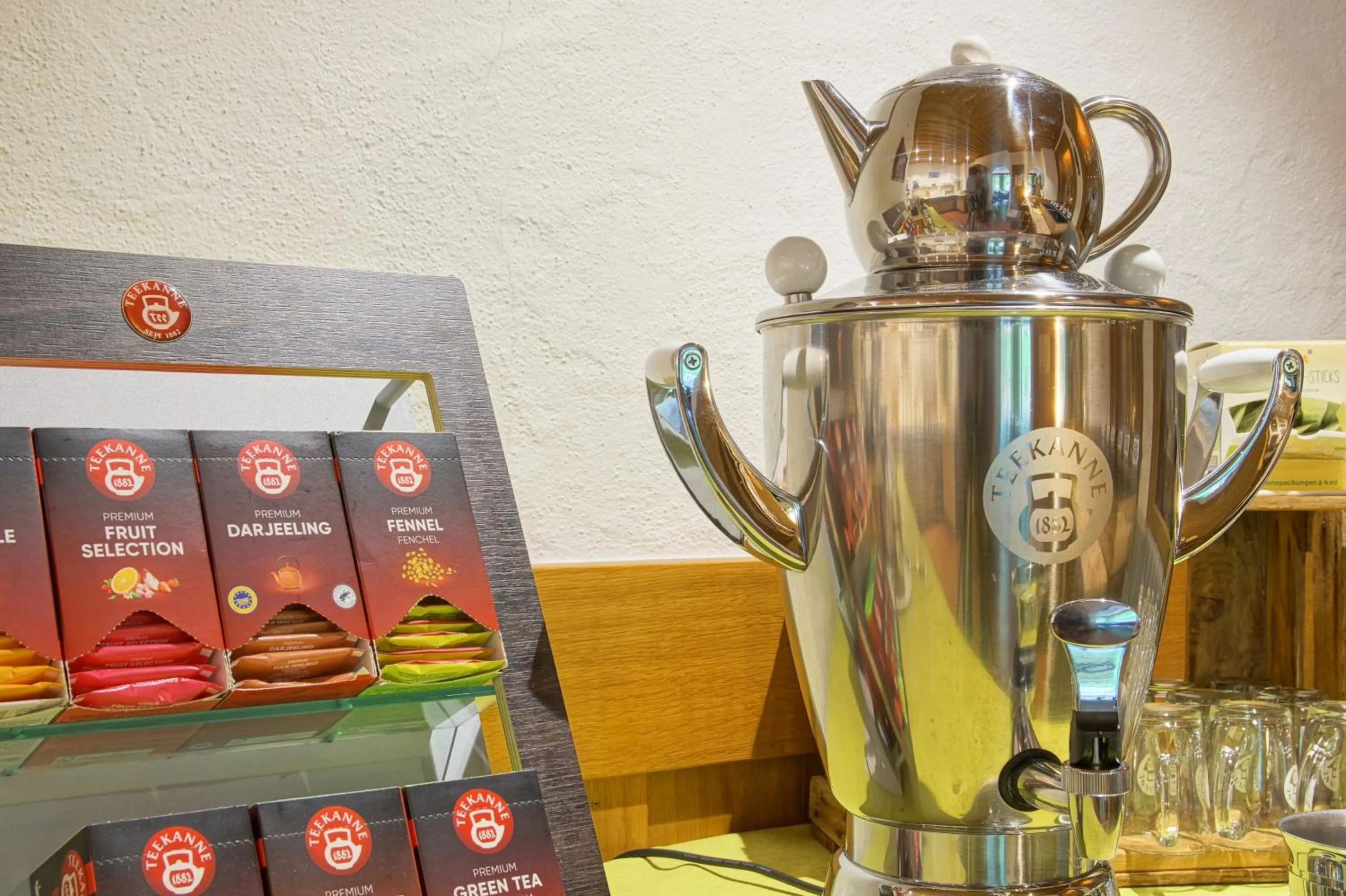 Buffet breakfast in Hotel Waldmann