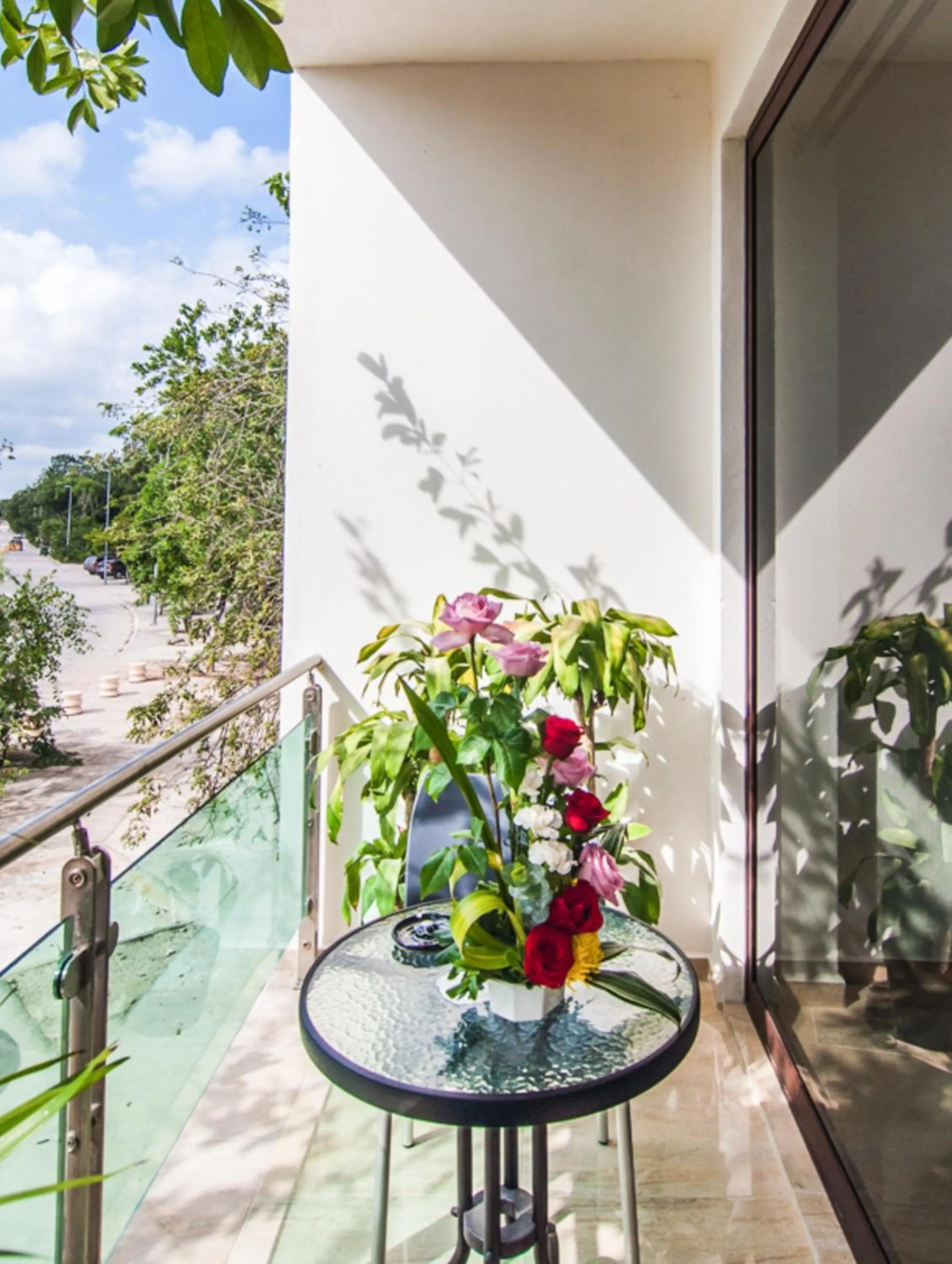 Balcony/Terrace in Cave Apartments Mexico 2