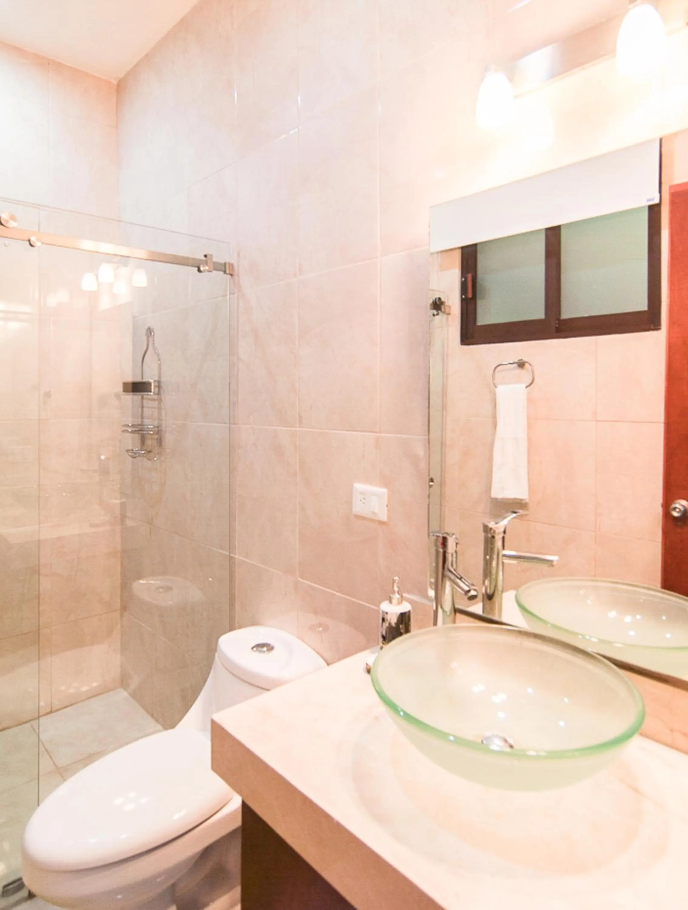 Bathroom in Cave Apartments Mexico 2