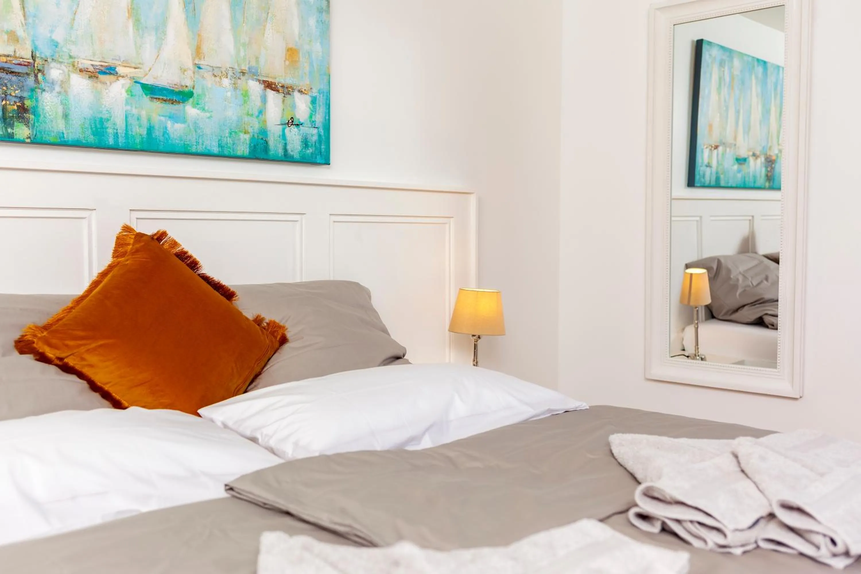 Decorative detail, Bed in Relitto Boutique und Aparthotel Borkum