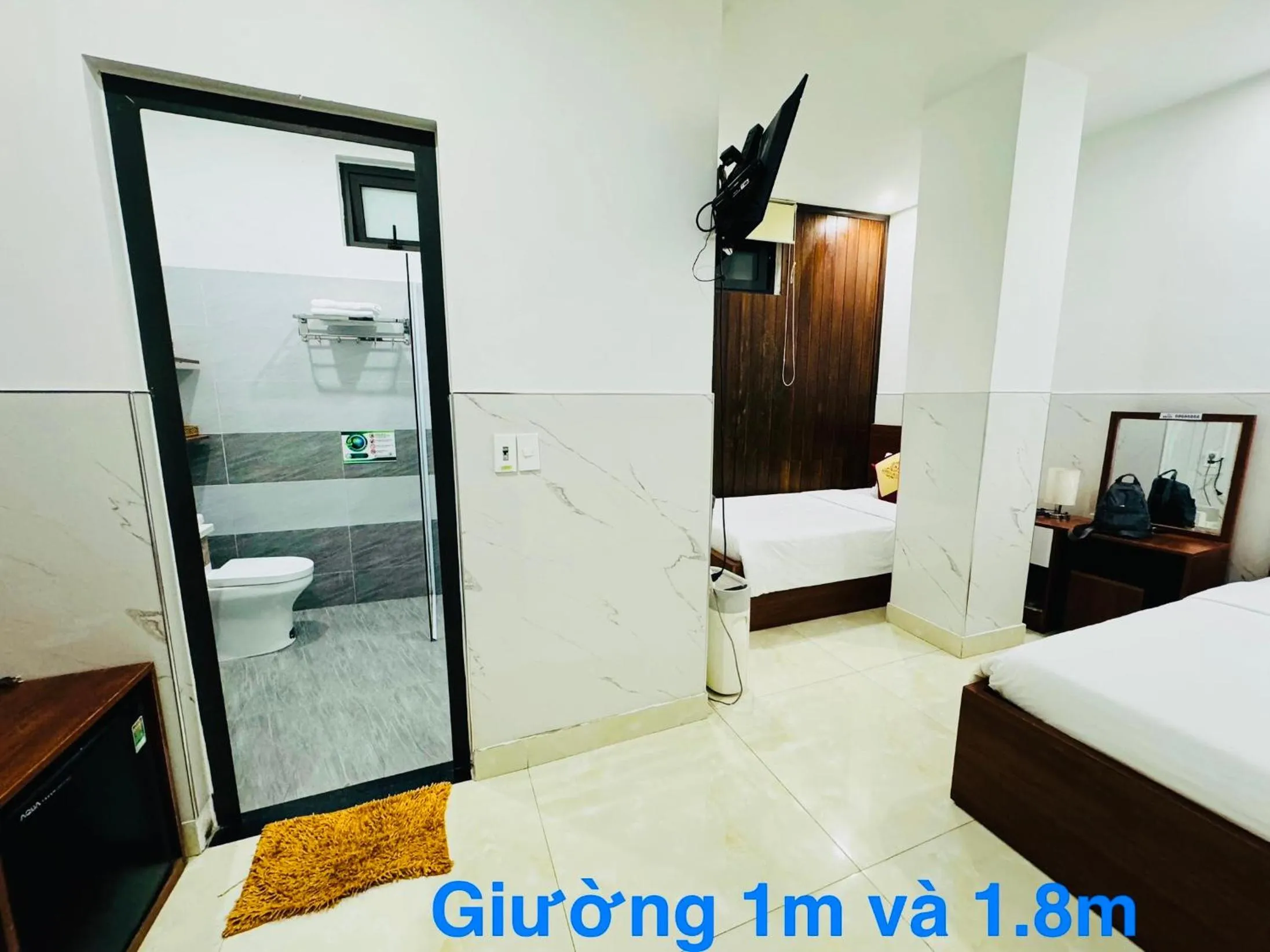 Bed in Sapphire HOTEL HUE