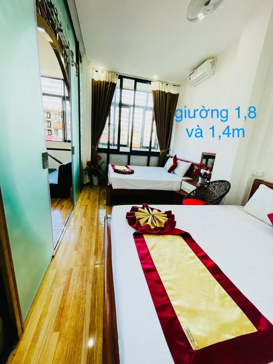 Bed in Sapphire HOTEL HUE