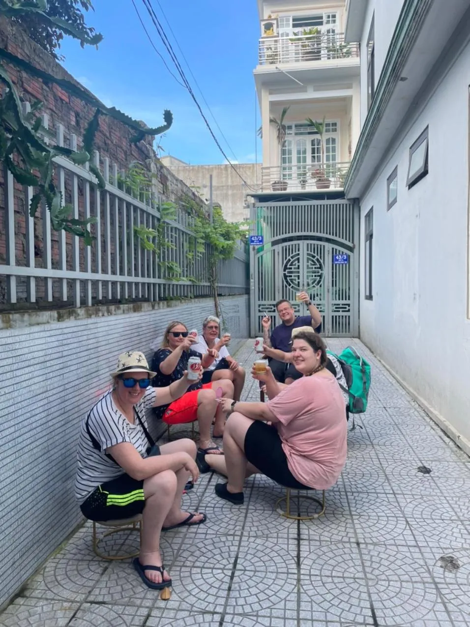 Day in Sapphire HOTEL HUE