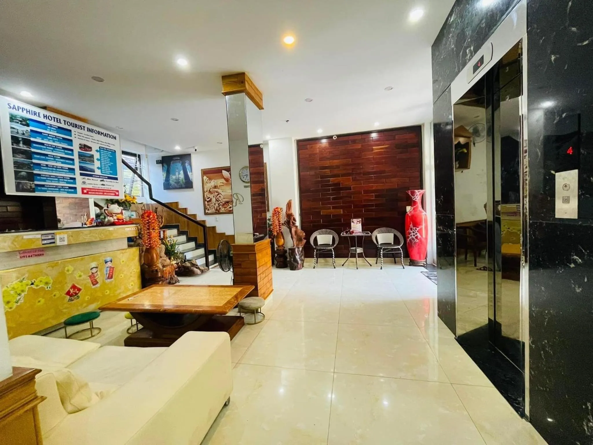 Living room in Sapphire HOTEL HUE