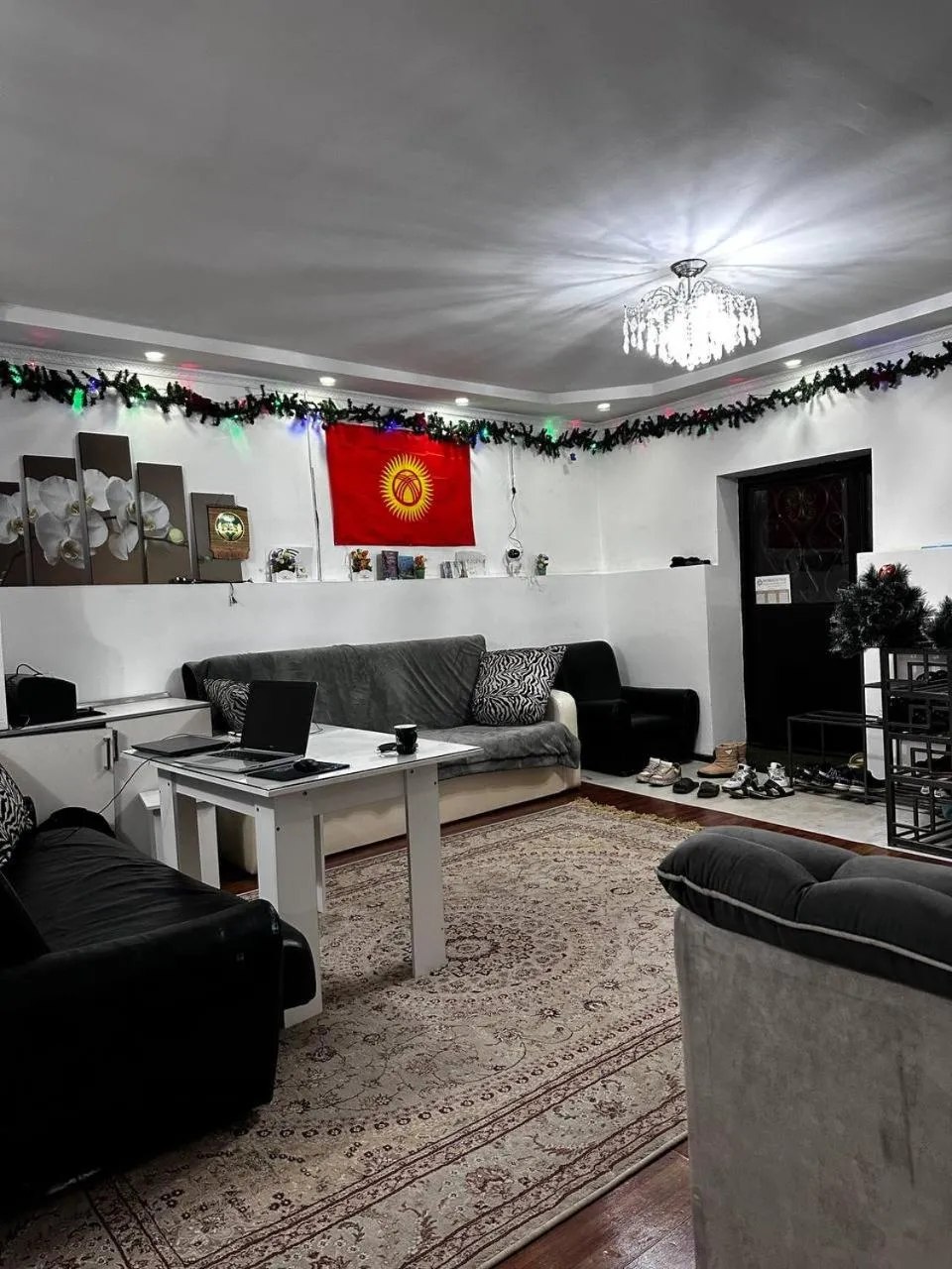 Nomadstan CAPSULE Hostel