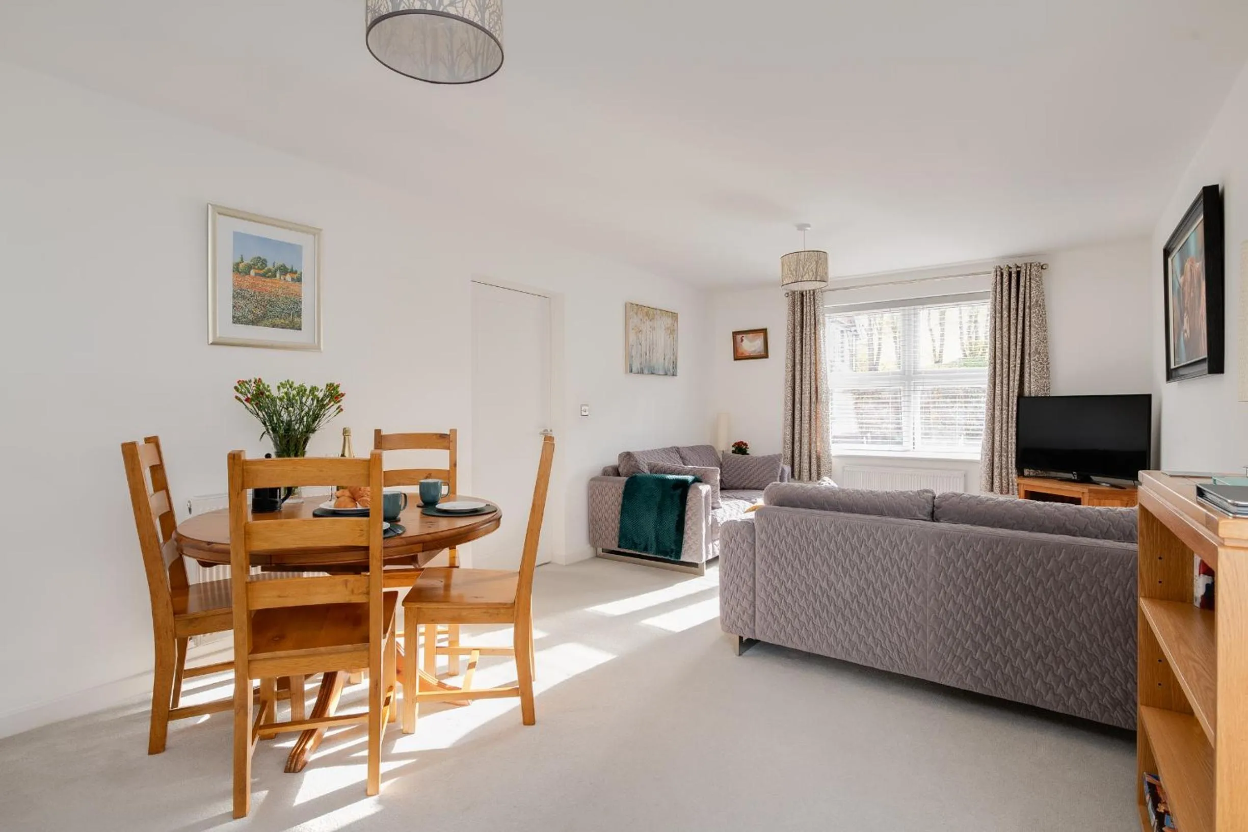Spire View - New Forest Holiday Home