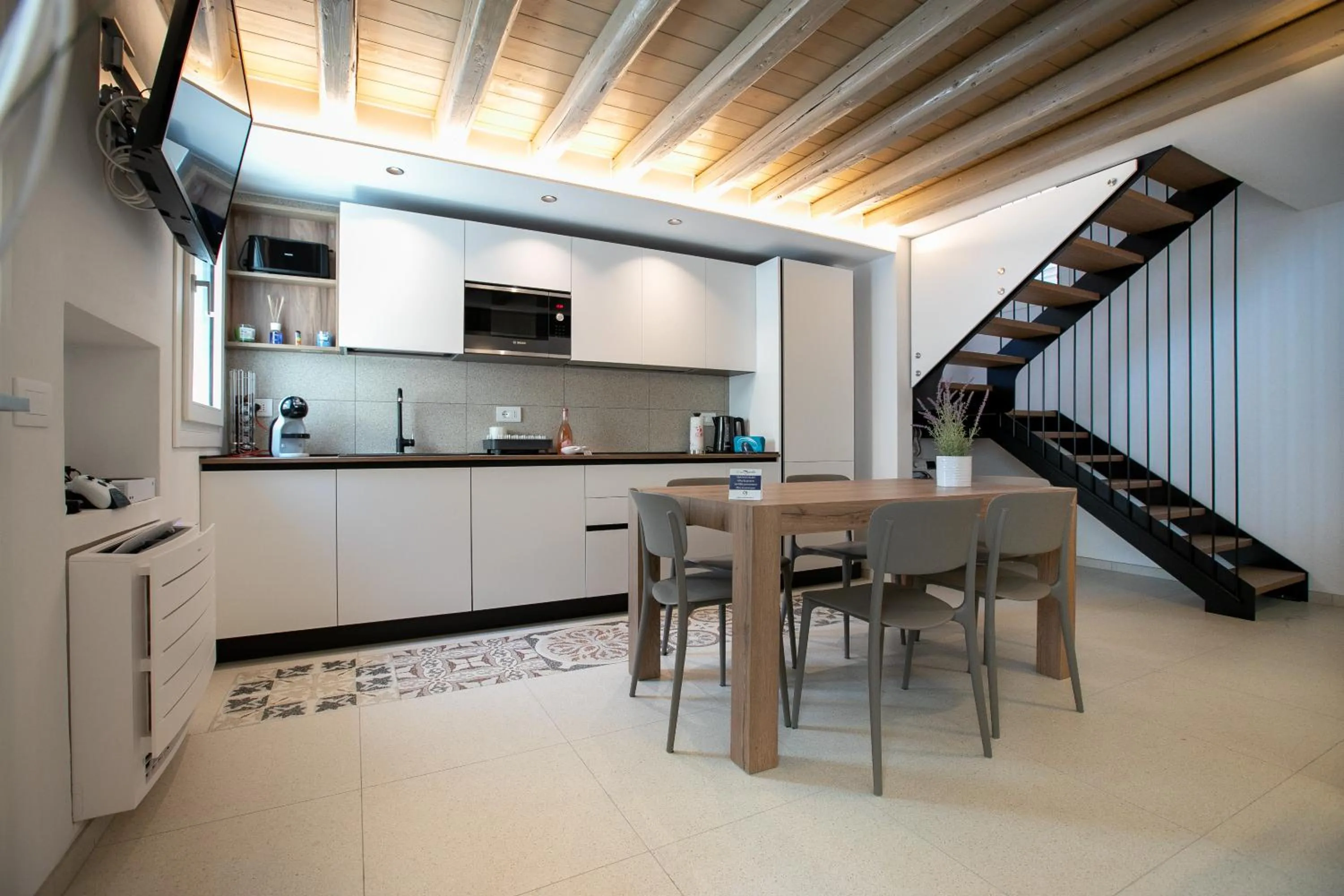 Kitchen or kitchenette in Casa Boscolo Family - Luxury House