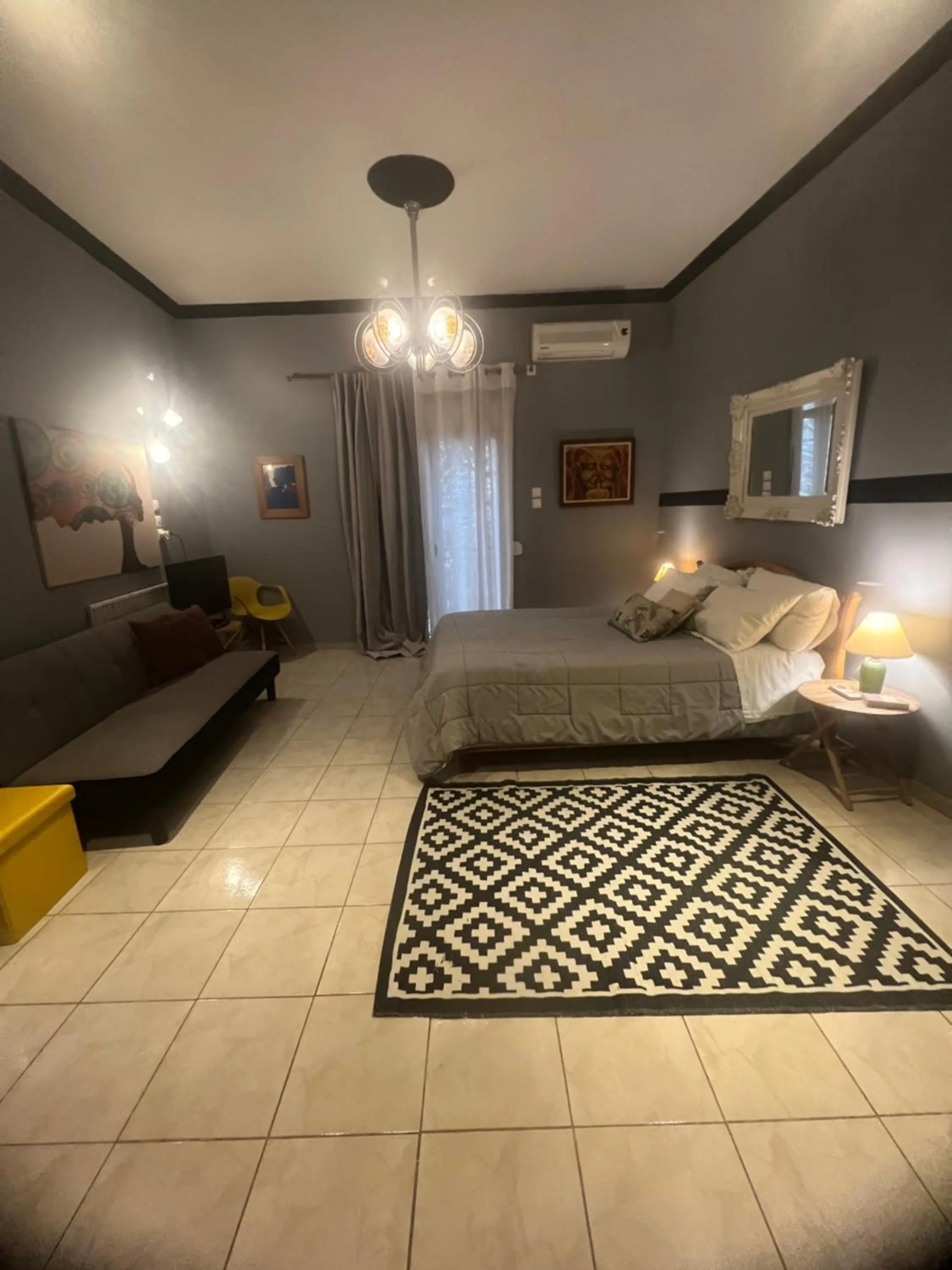 Bedroom in Lamda Vintage Appartment