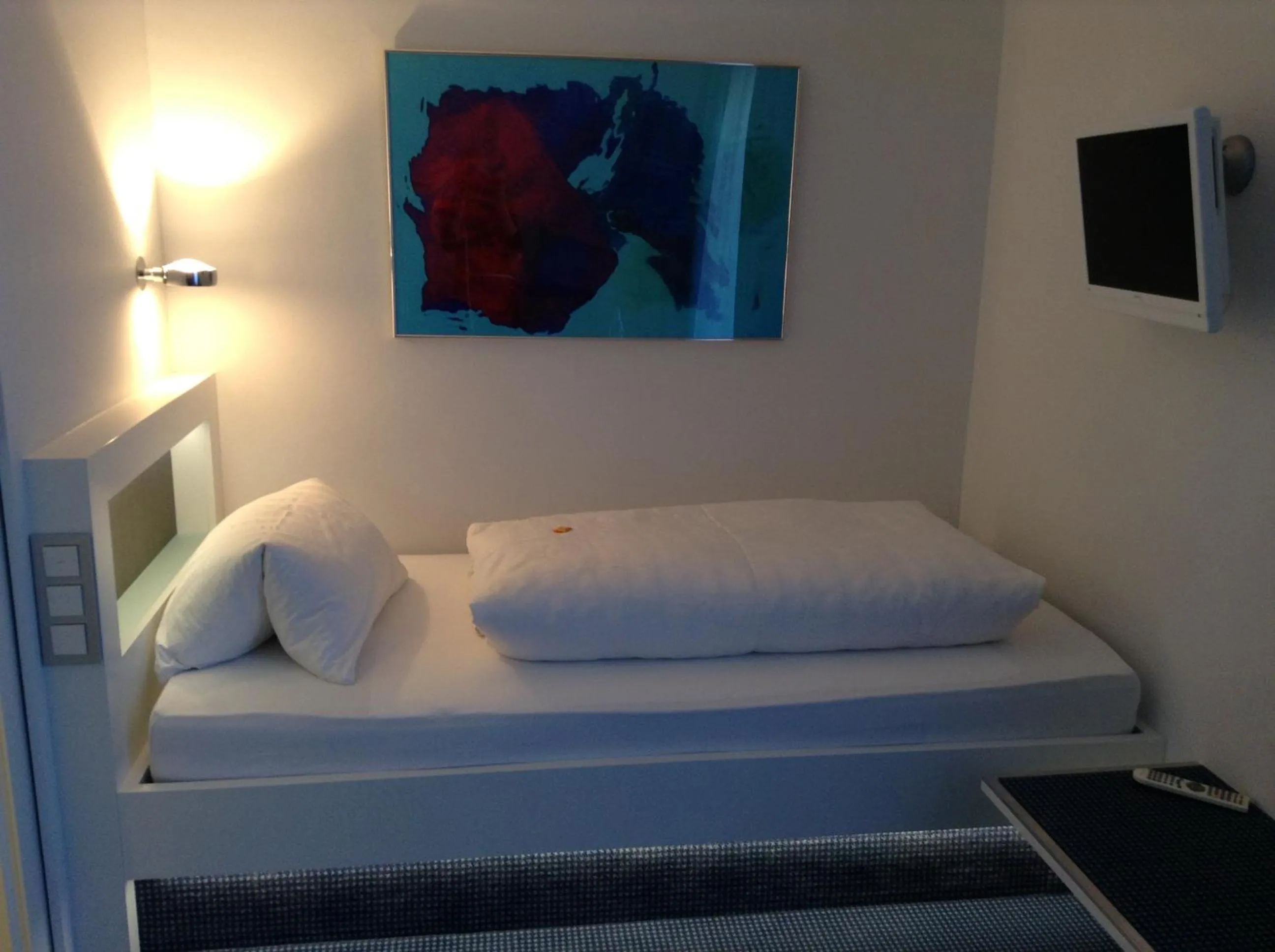 Photo of the whole room, Bed in Gästehaus Margarete