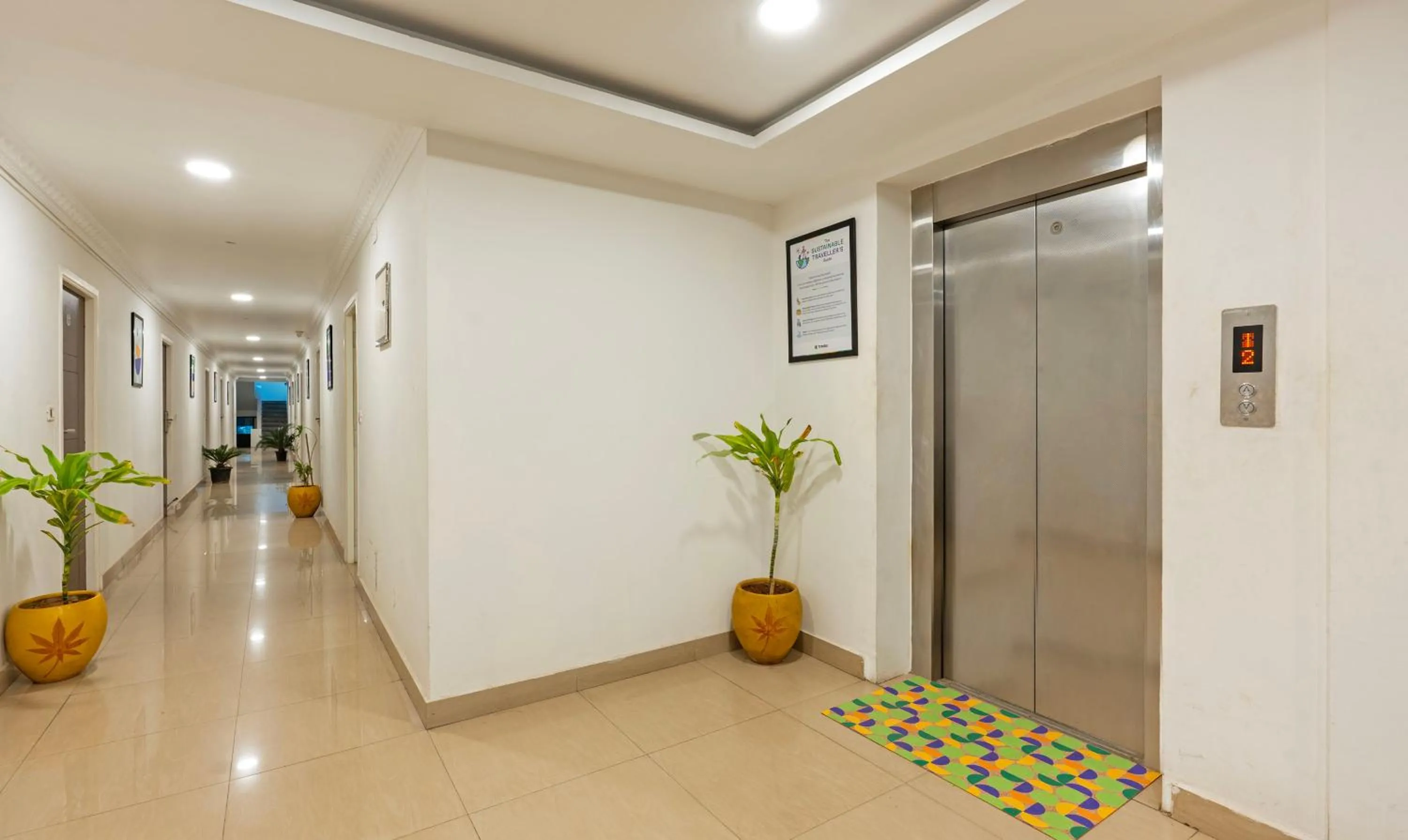 elevator in Hotel Golden Bliss