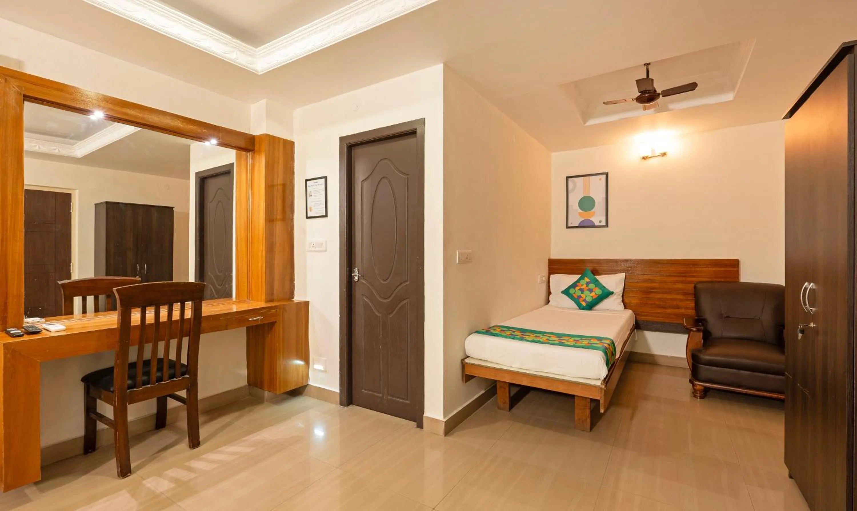 Bedroom in Hotel Golden Bliss