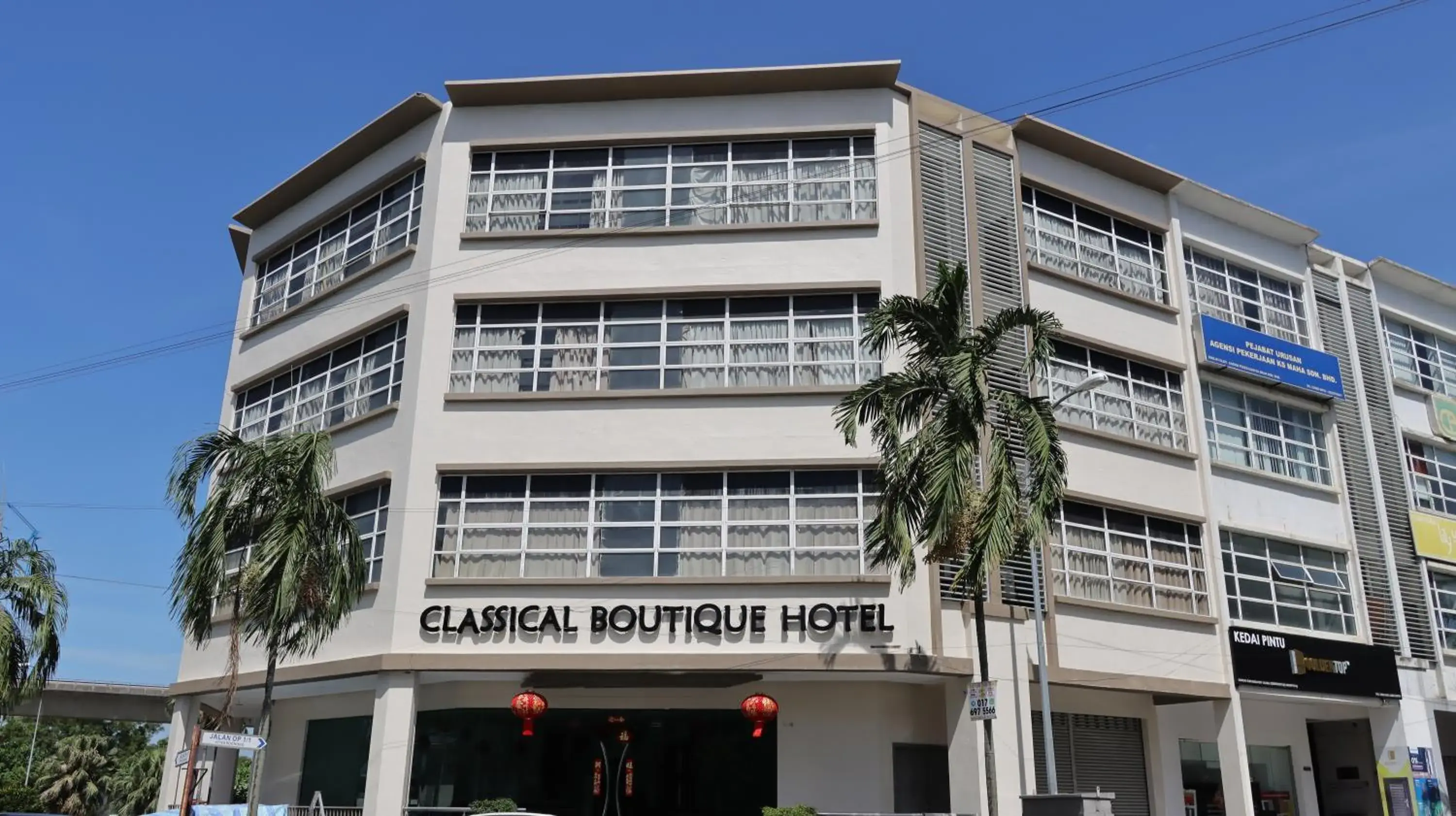 Property building in Classical Boutique Hotel Property building in Classical Boutique Hotel