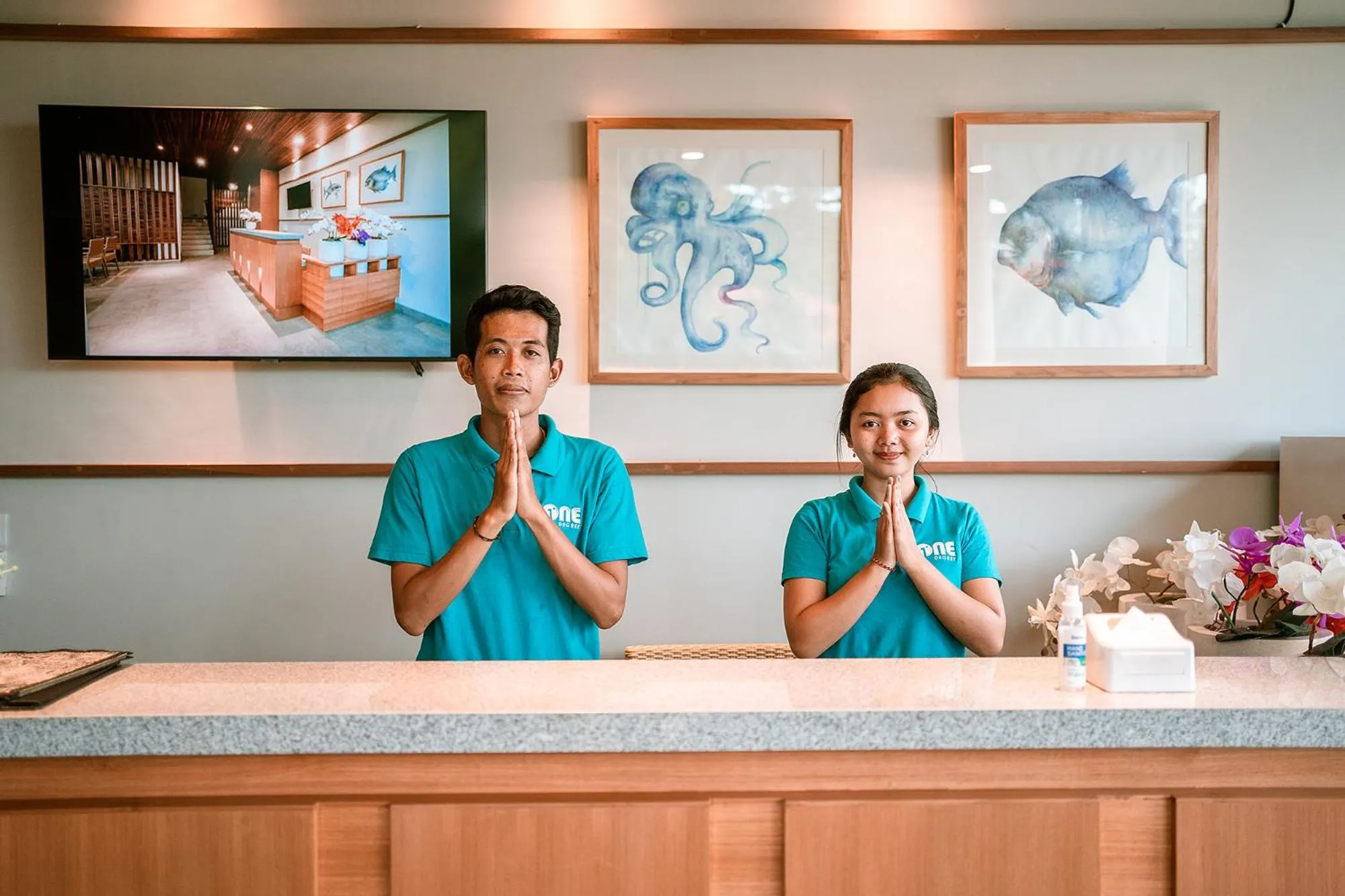 Staff in One Degree Sunset Hill Leisure