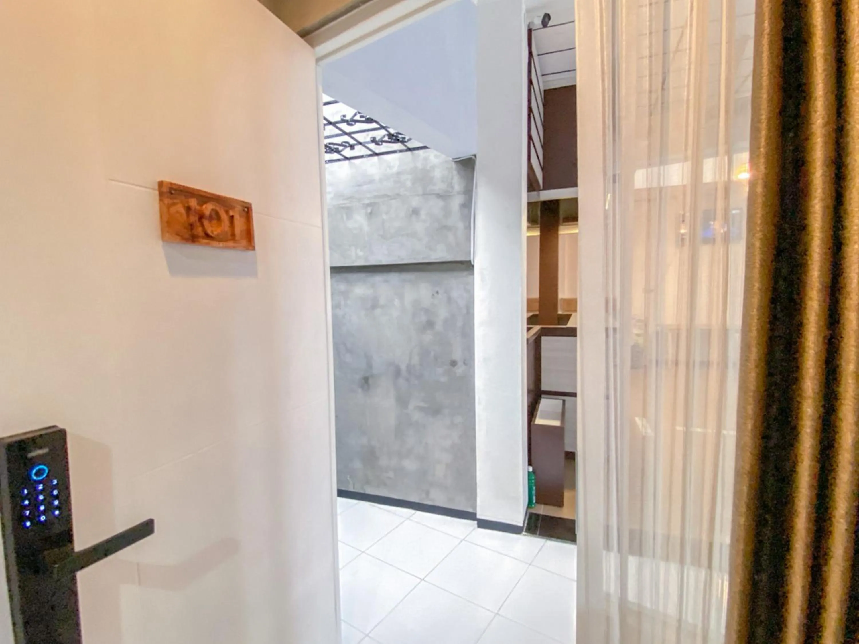 Area and facilities in RedDoorz Syariah At Mitra Guest House
