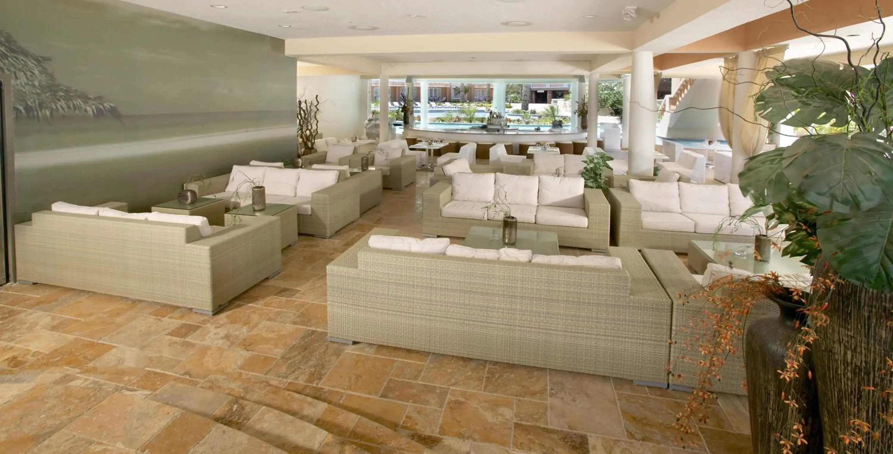 Lobby or reception in Divi Aruba Phoenix Beach Resort Lobby or reception in Divi Aruba Phoenix Beach Resort