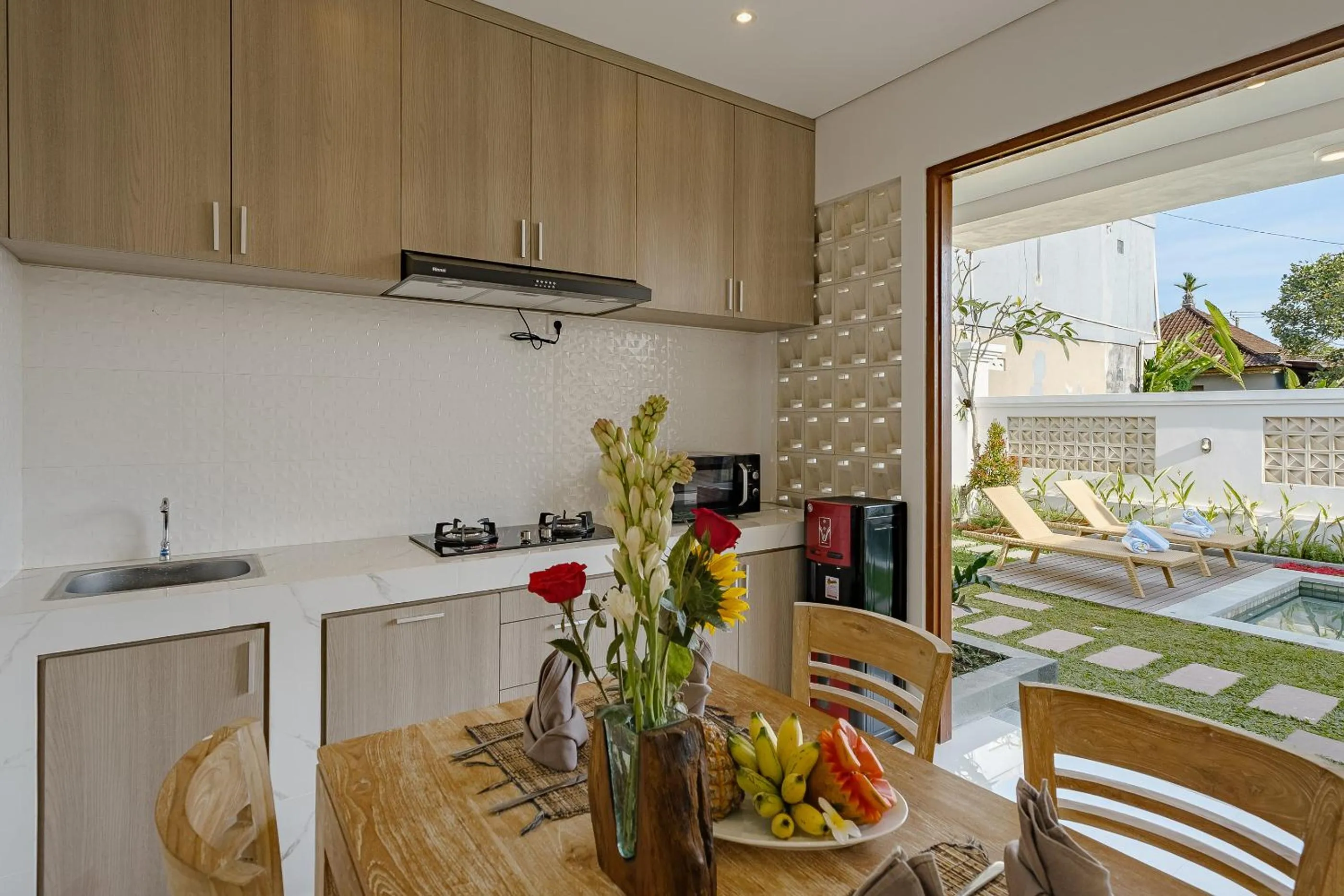 Kitchen or kitchenette in Villa Wananta