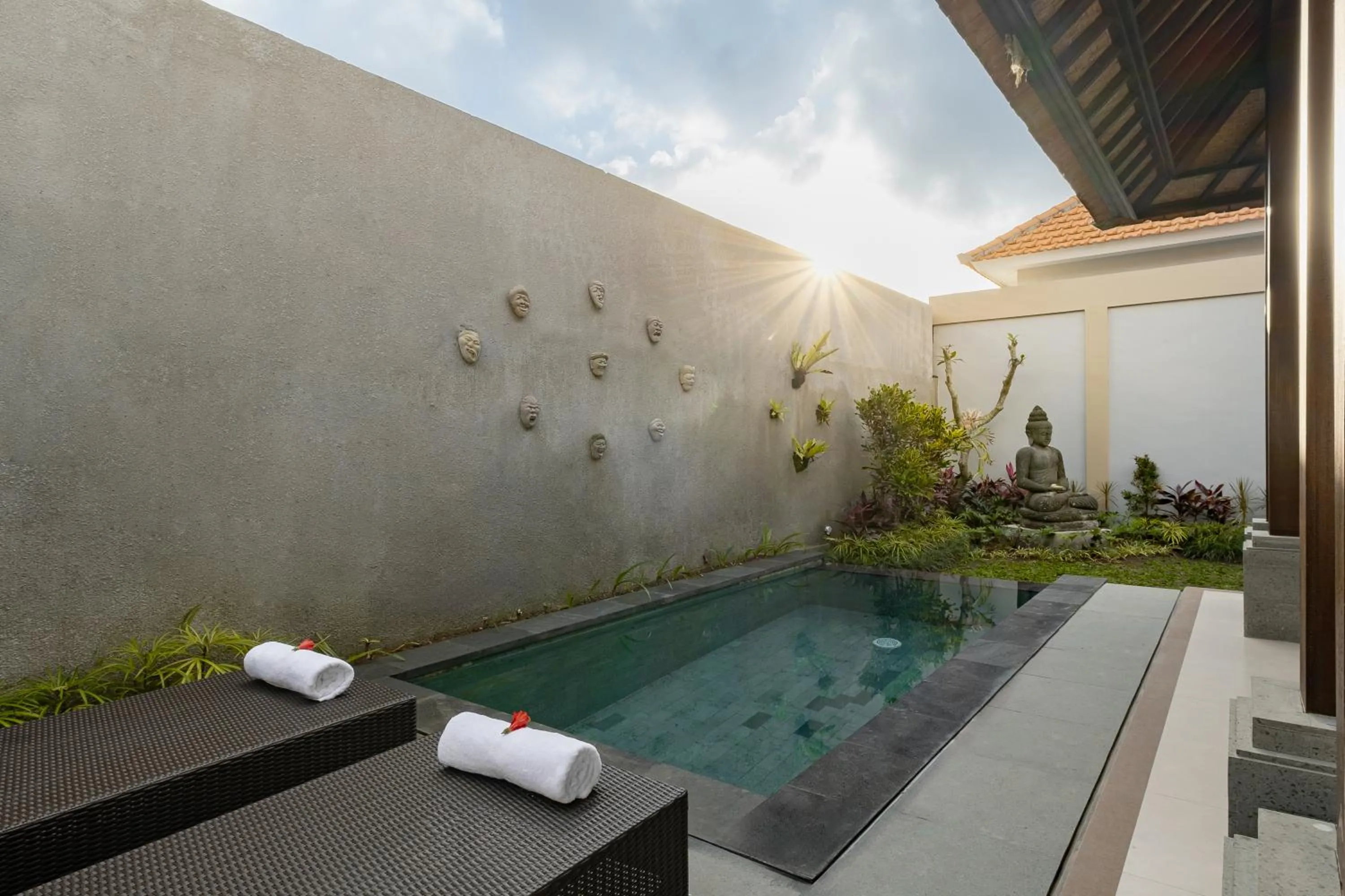 Day in Villa Wananta