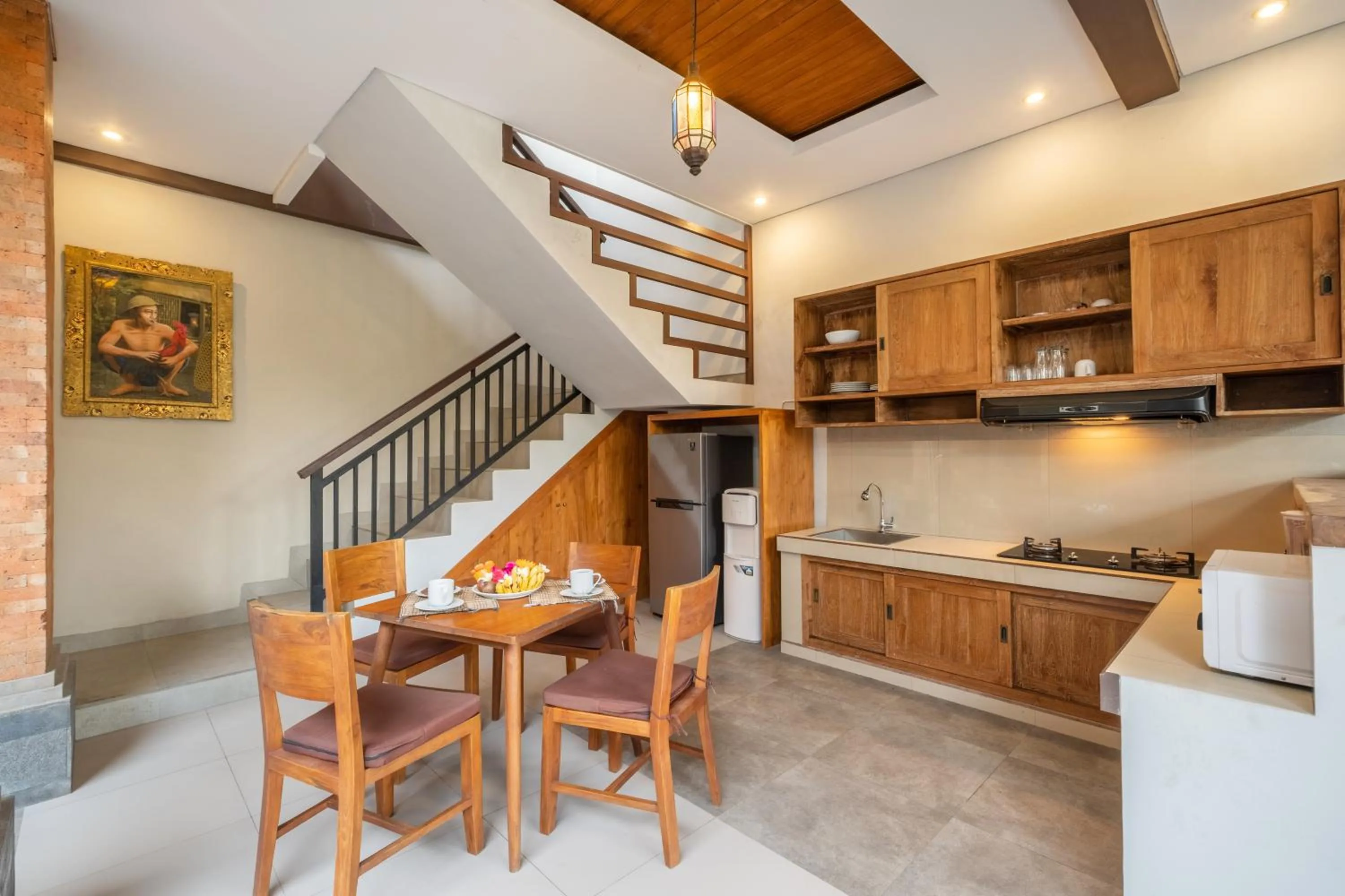 Kitchen or kitchenette in Villa Wananta