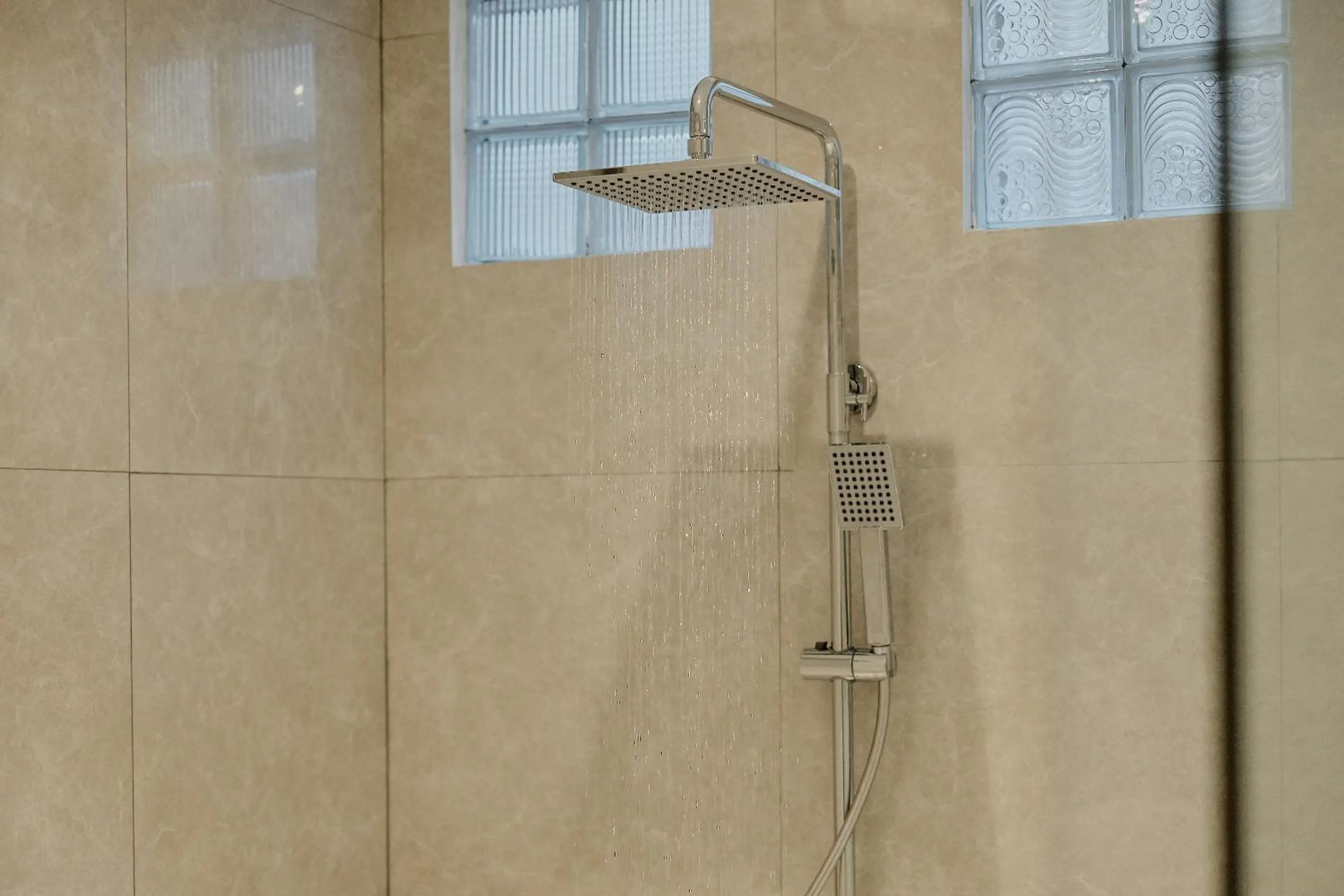 Shower in Villa Wananta