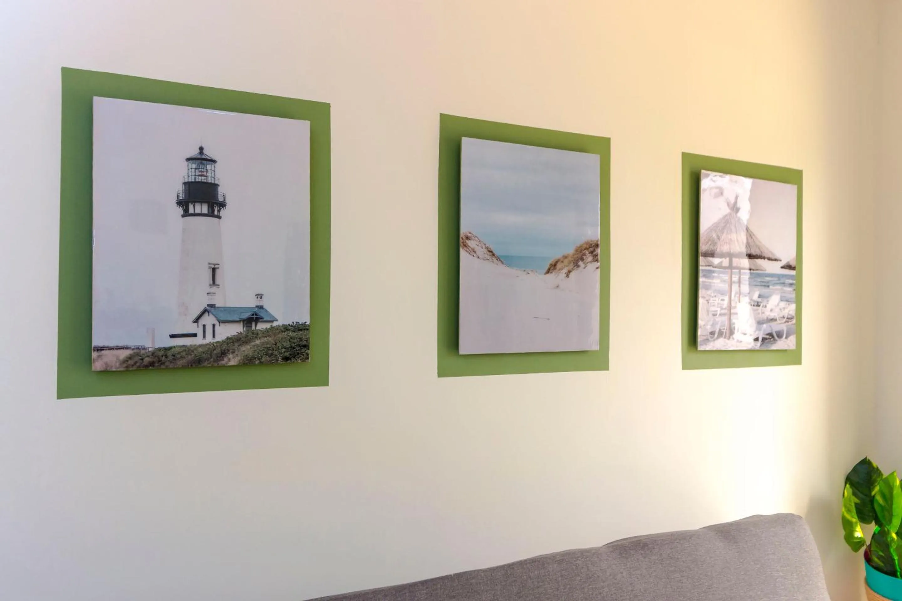 Decorative detail in Bright & Relaxing Full Apartment