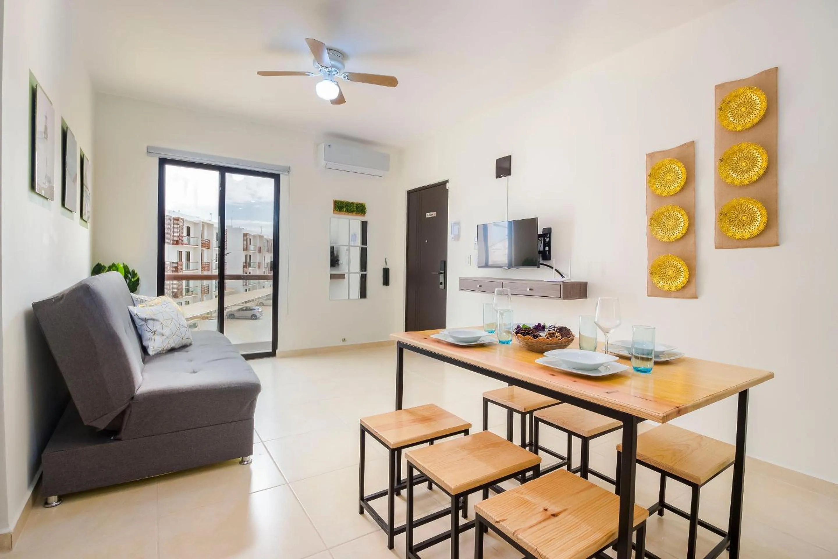 TV and multimedia in Bright & Relaxing Full Apartment