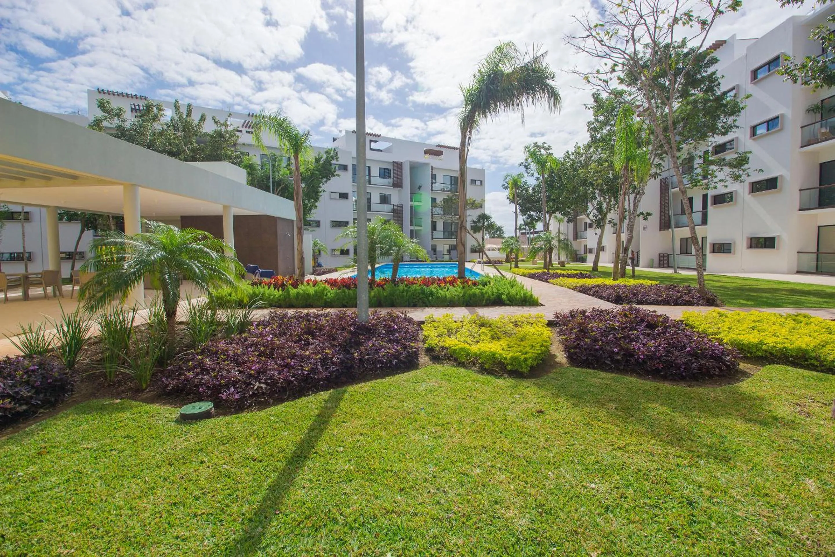 Property building in Bright & Relaxing Full Apartment