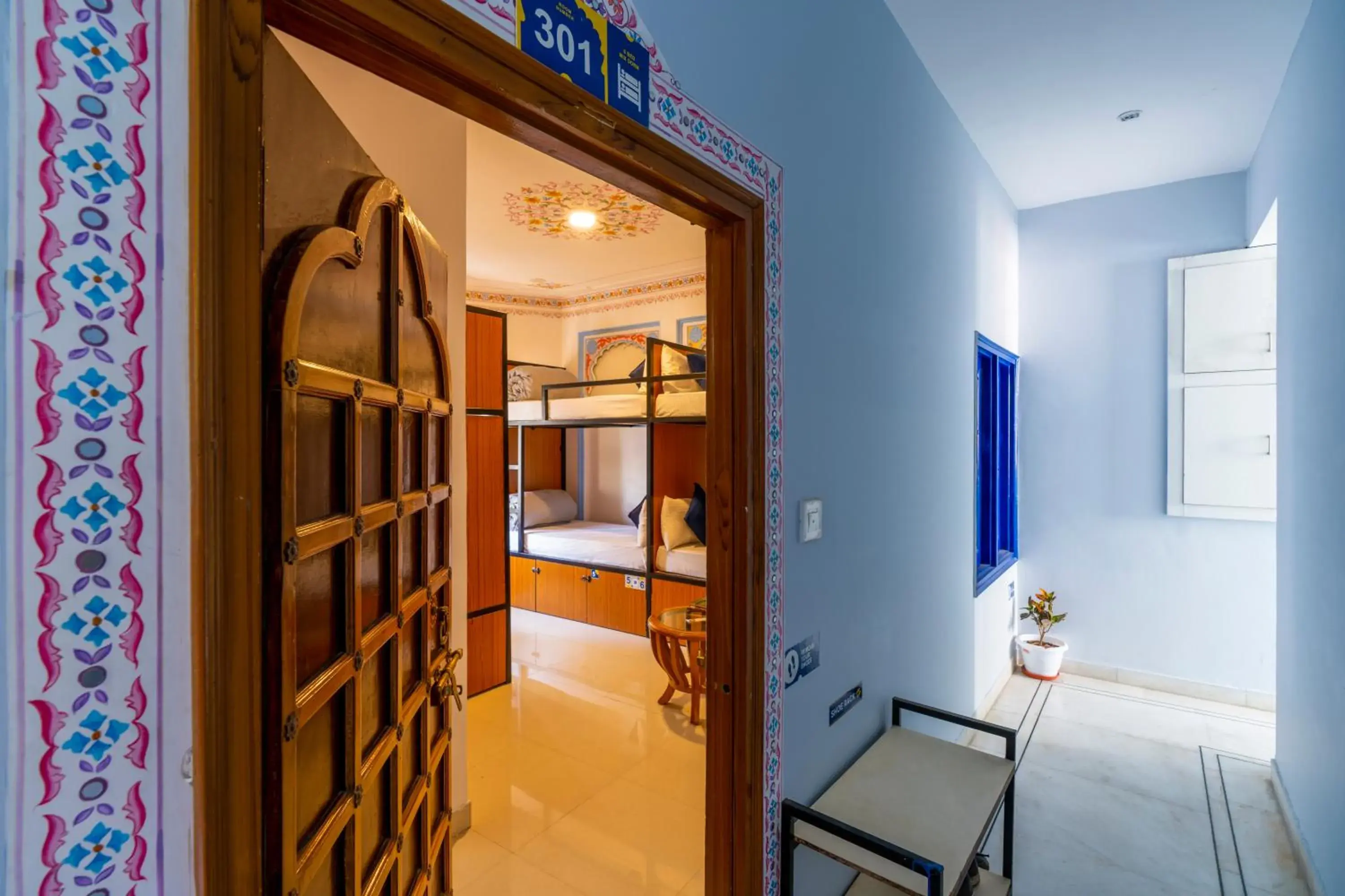 Property building, Bed in Shalom Backpackers Udaipur Property building, Bed in Shalom Backpackers Udaipur