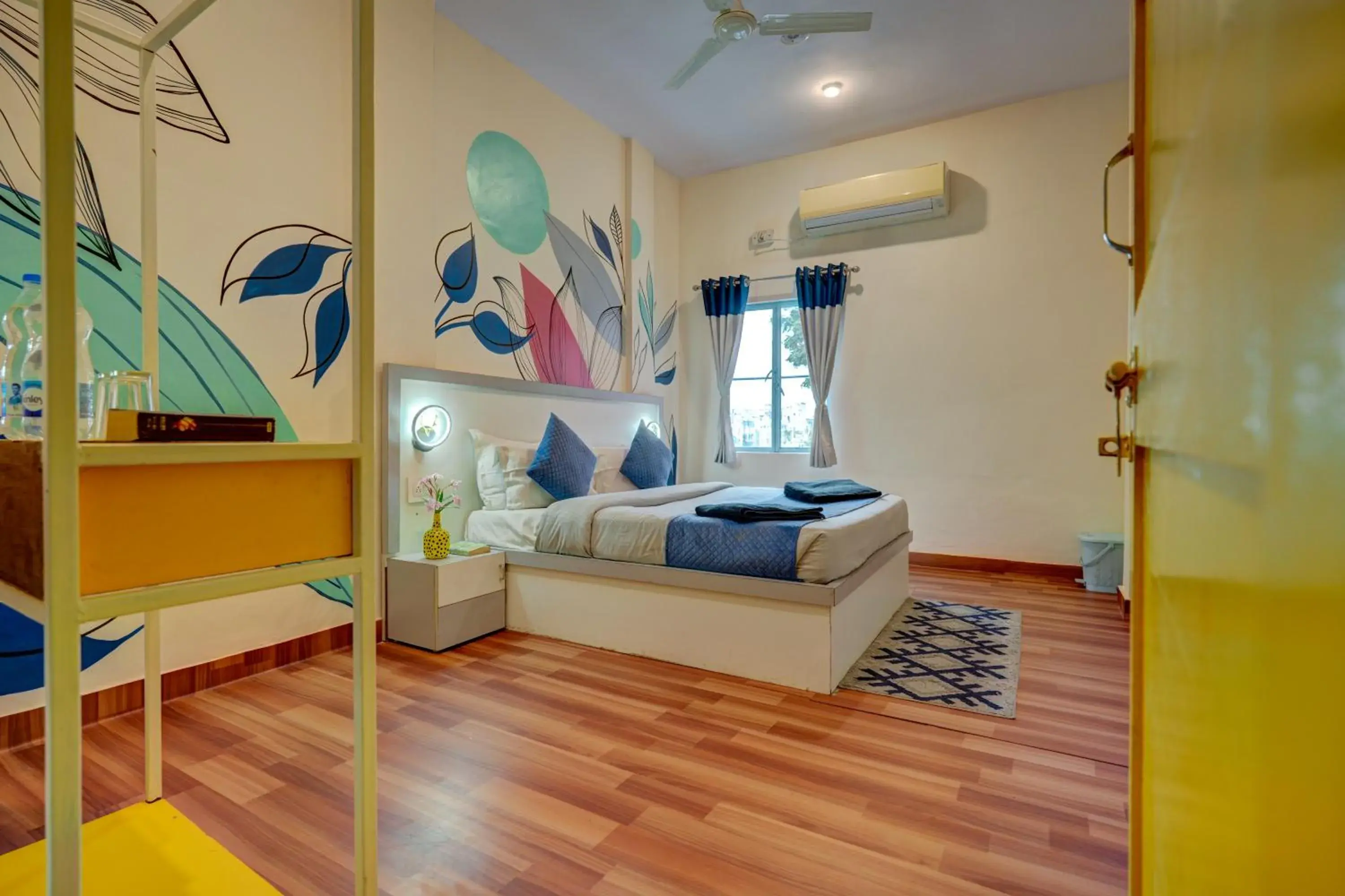 Deluxe Double Room - single occupancy in Shalom Backpackers Udaipur Deluxe Double Room - single occupancy in Shalom Backpackers Udaipur