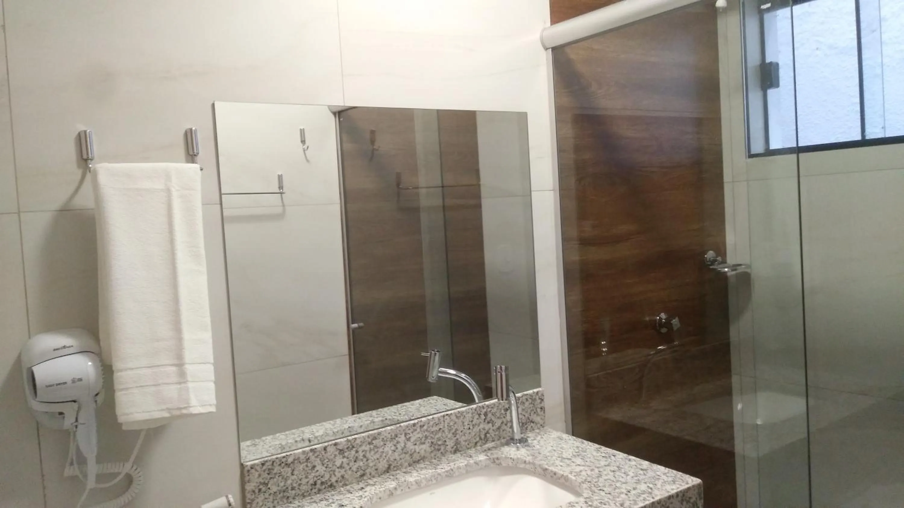 Bathroom in HUB Hotel