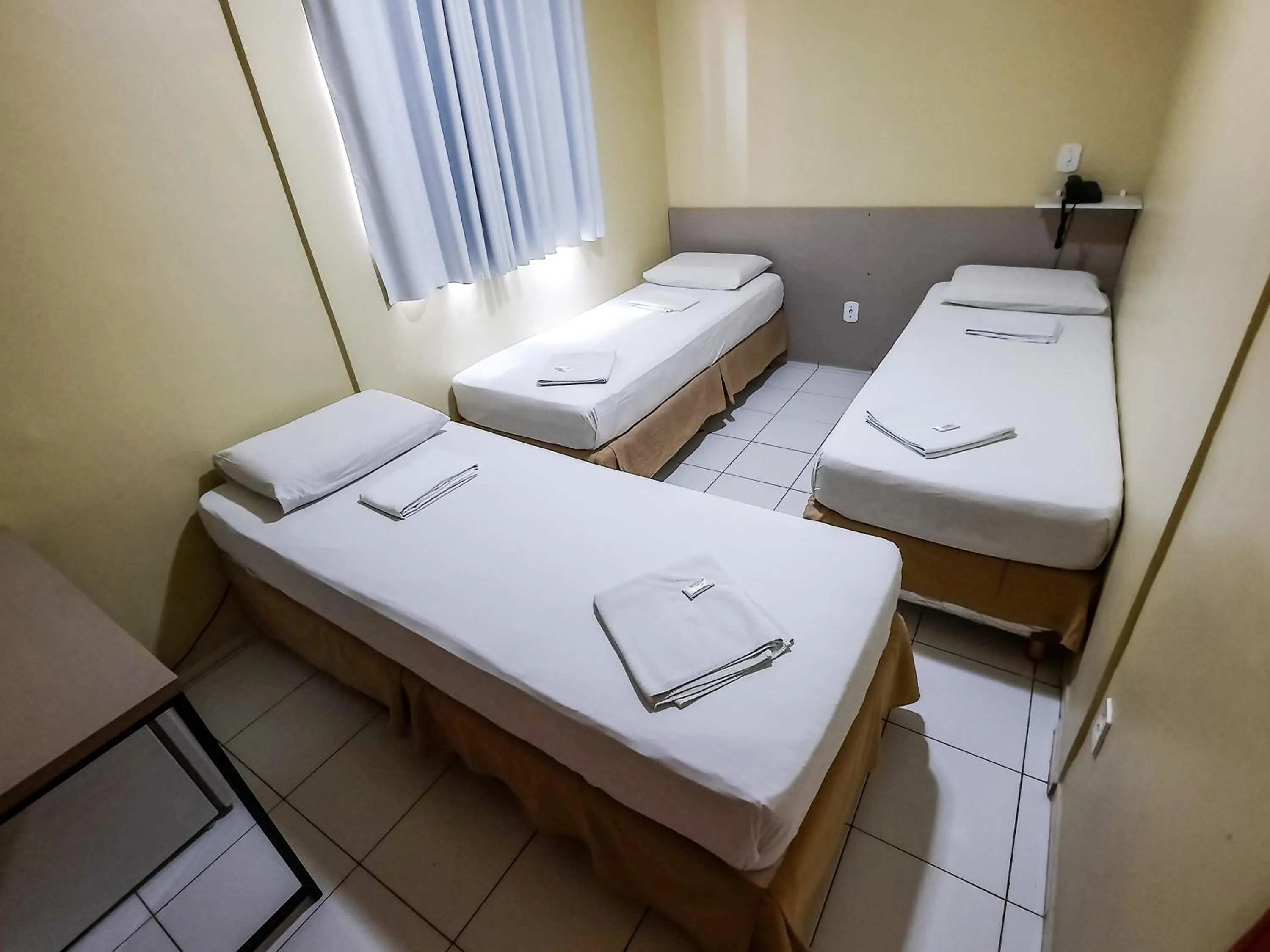 Photo of the whole room, Bed in HUB Hotel